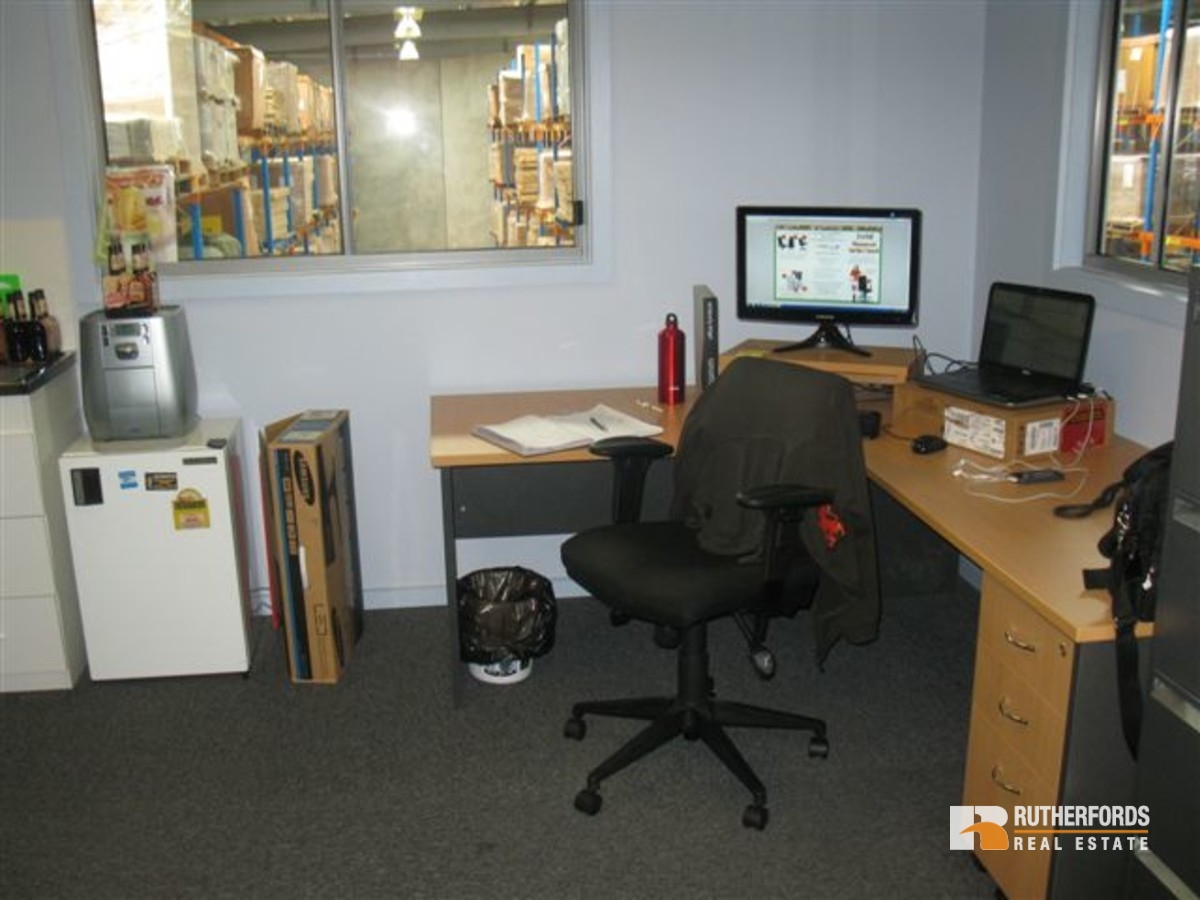 27 Humeside Drive, Campbellfield Leased by Rutherfords Real Estate - image 8