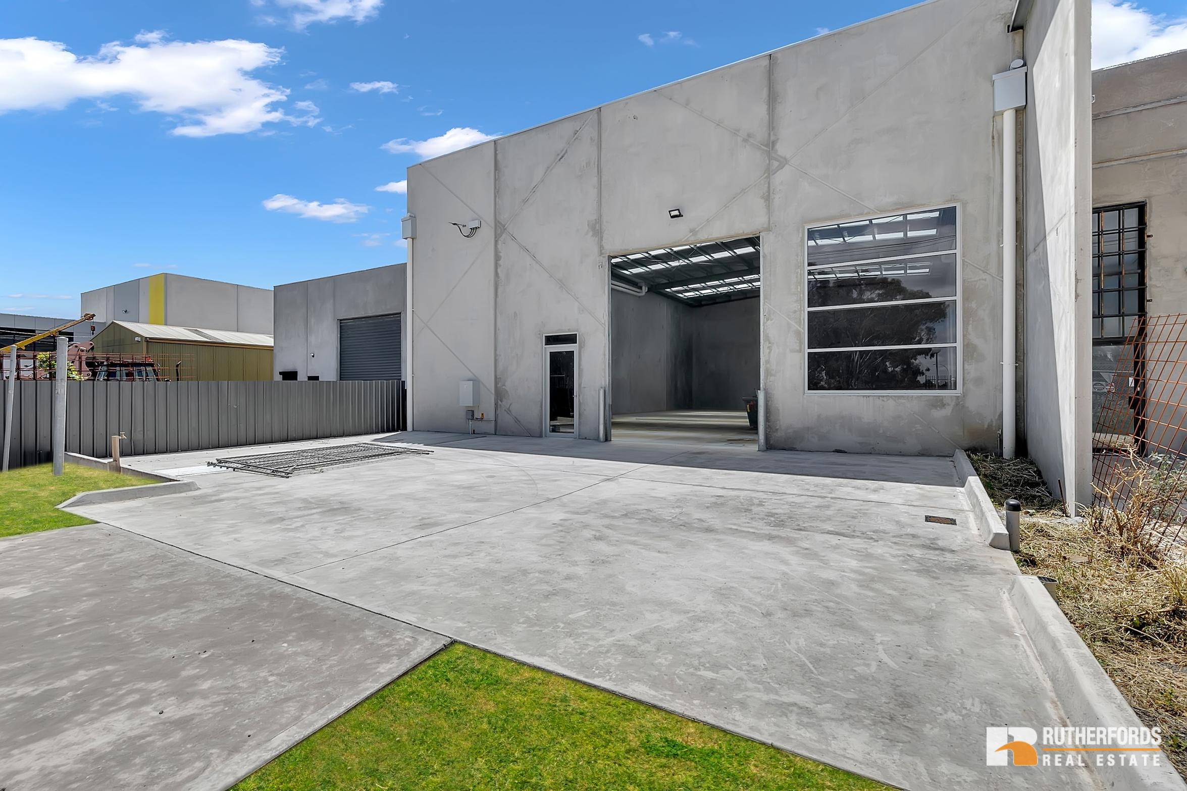 16 Potter Street, Craigieburn Leased by Rutherfords Real Estate - image 2
