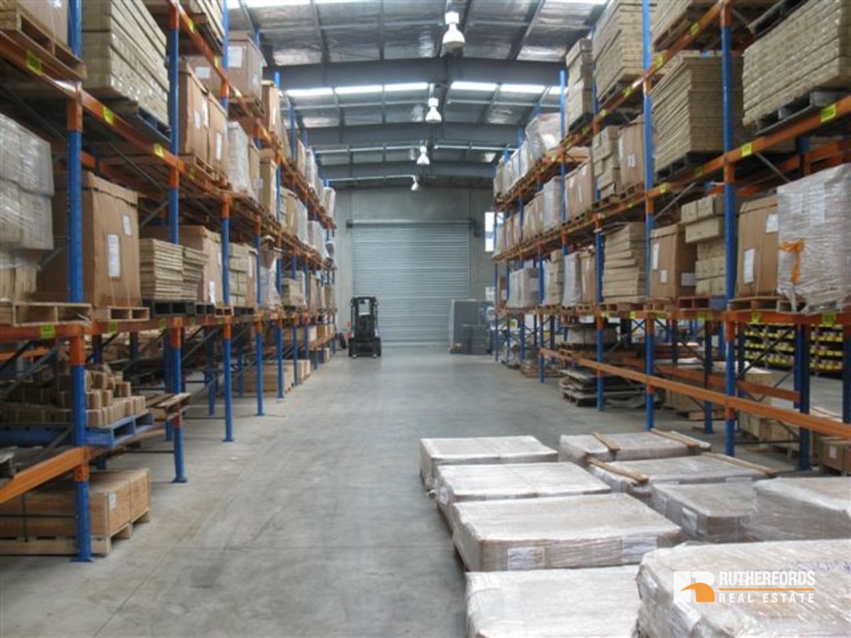 27 Humeside Drive, Campbellfield Leased by Rutherfords Real Estate - image 2