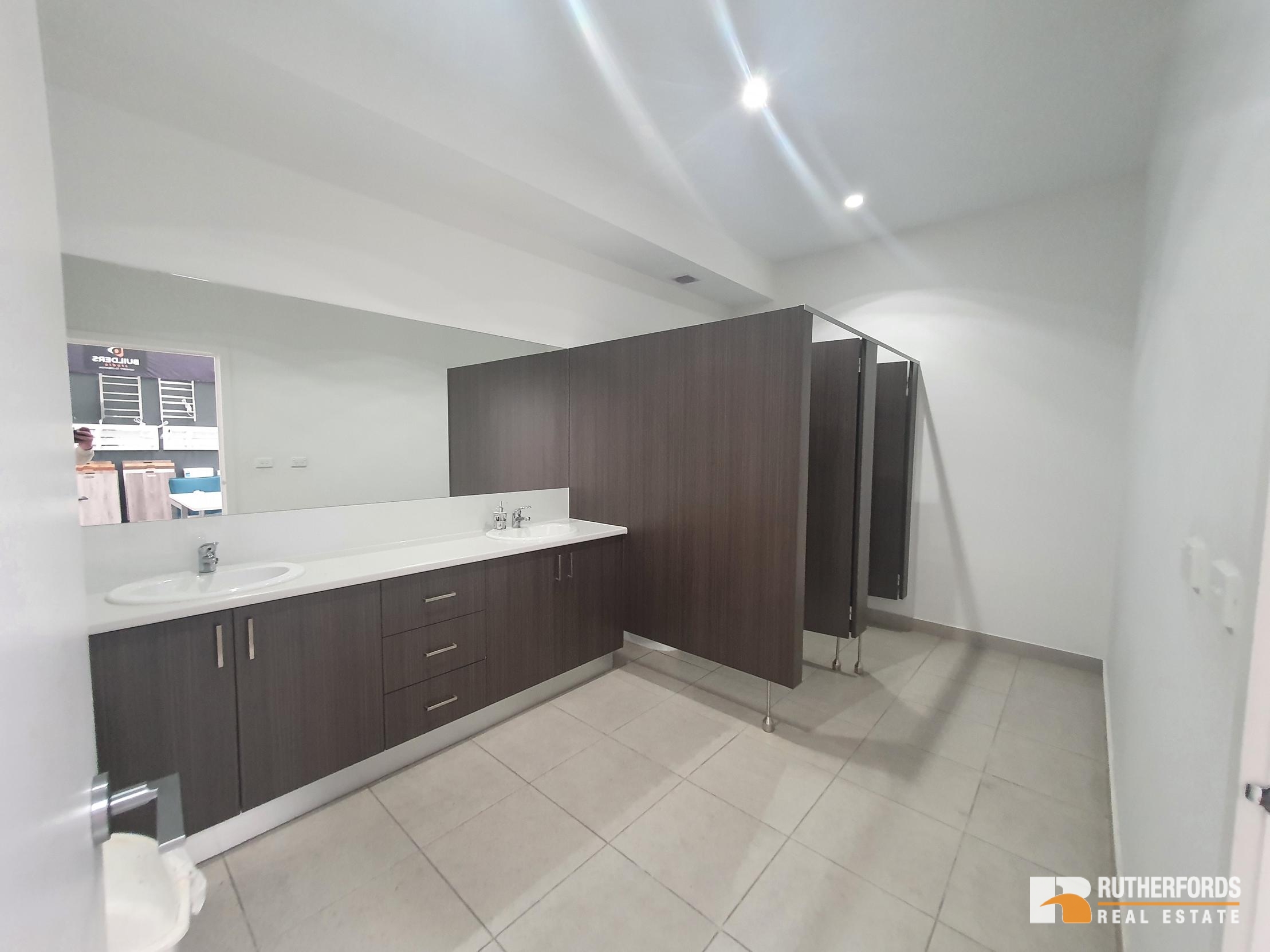 43 Sunline Drive, Truganina Leased by Rutherfords Real Estate - image 7