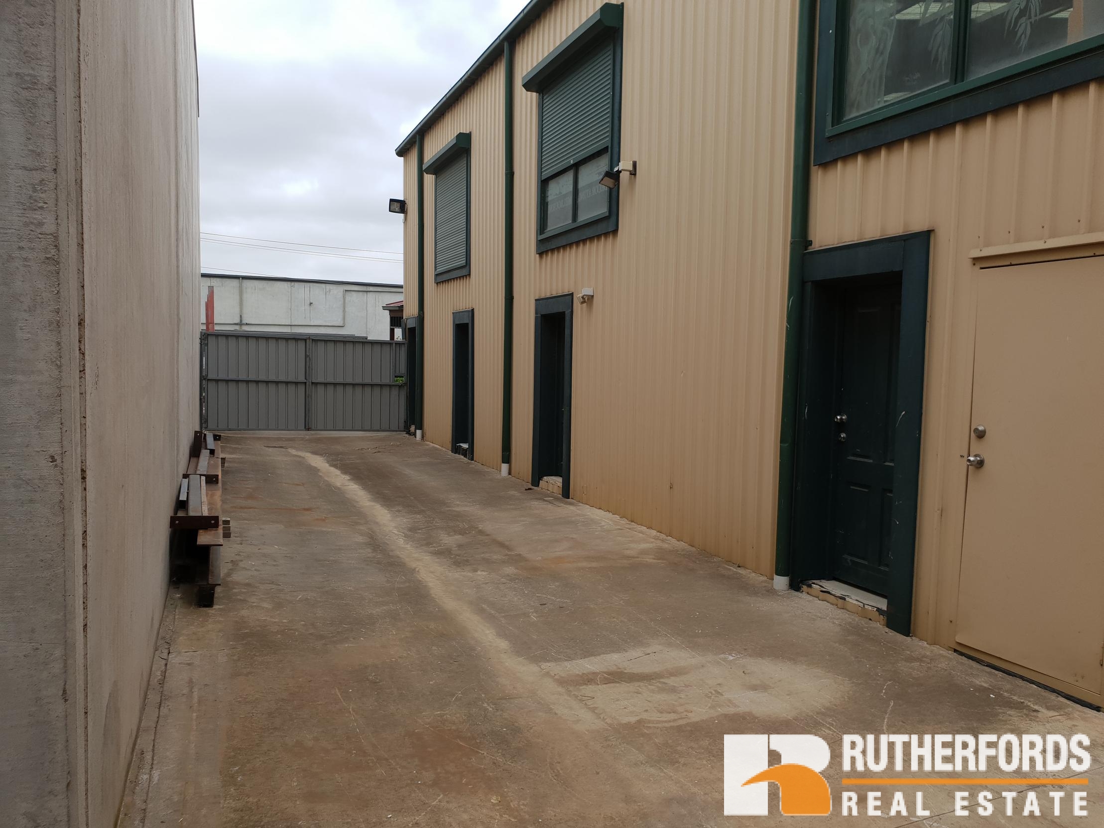 35-37 Whitehill Avenue, Sunshine North Leased by Rutherfords Real Estate - image 6