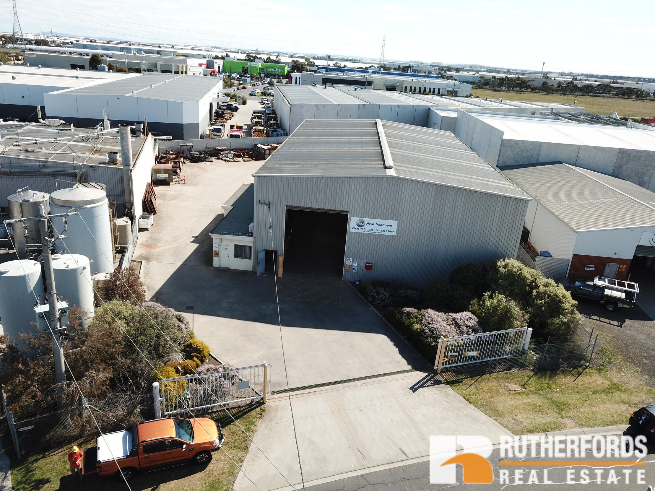 13 - 15 Normanby Avenue, Sunshine West Sold by Rutherfords Real Estate - image 4