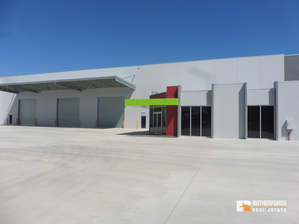 176 Paramount Boulevard, Derrimut Leased by Rutherfords Real Estate - image 2