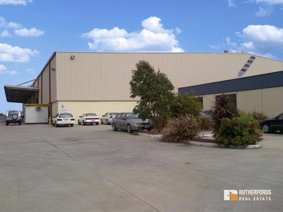55 Fulton Drive, Derrimut Sold by Rutherfords Real Estate - image 12
