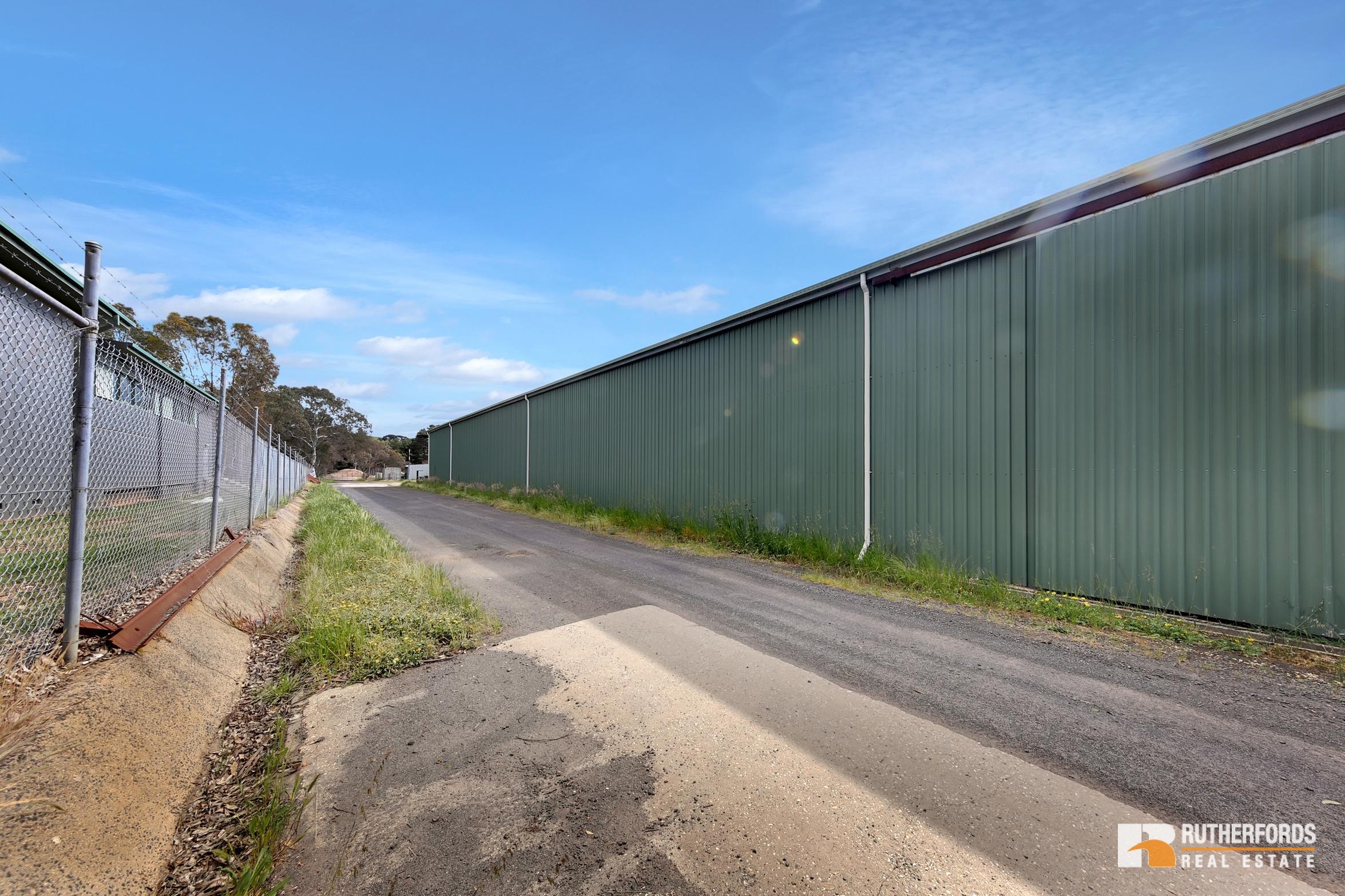 39-43 Mollison Street, Broadford Sold by Rutherfords Real Estate - image 9
