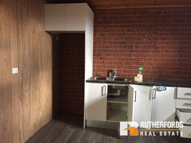 1/7-9 Catherine Street, Coburg North Leased by Rutherfords Real Estate - image 10