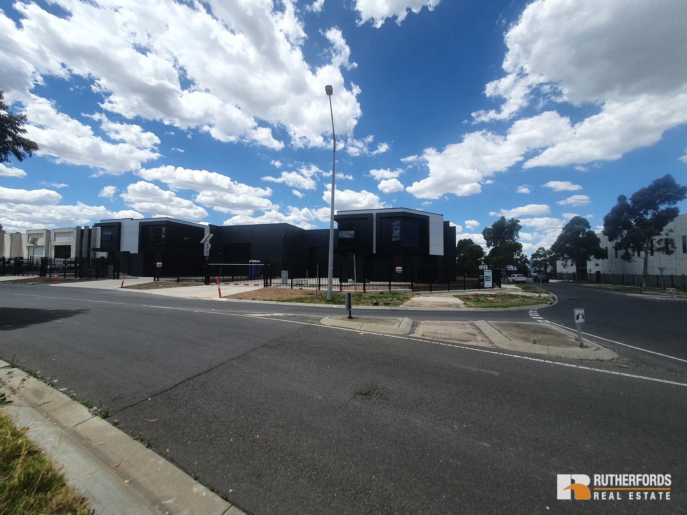 1-3/385 Foleys Road, Derrimut Leased by Rutherfords Real Estate - image 2