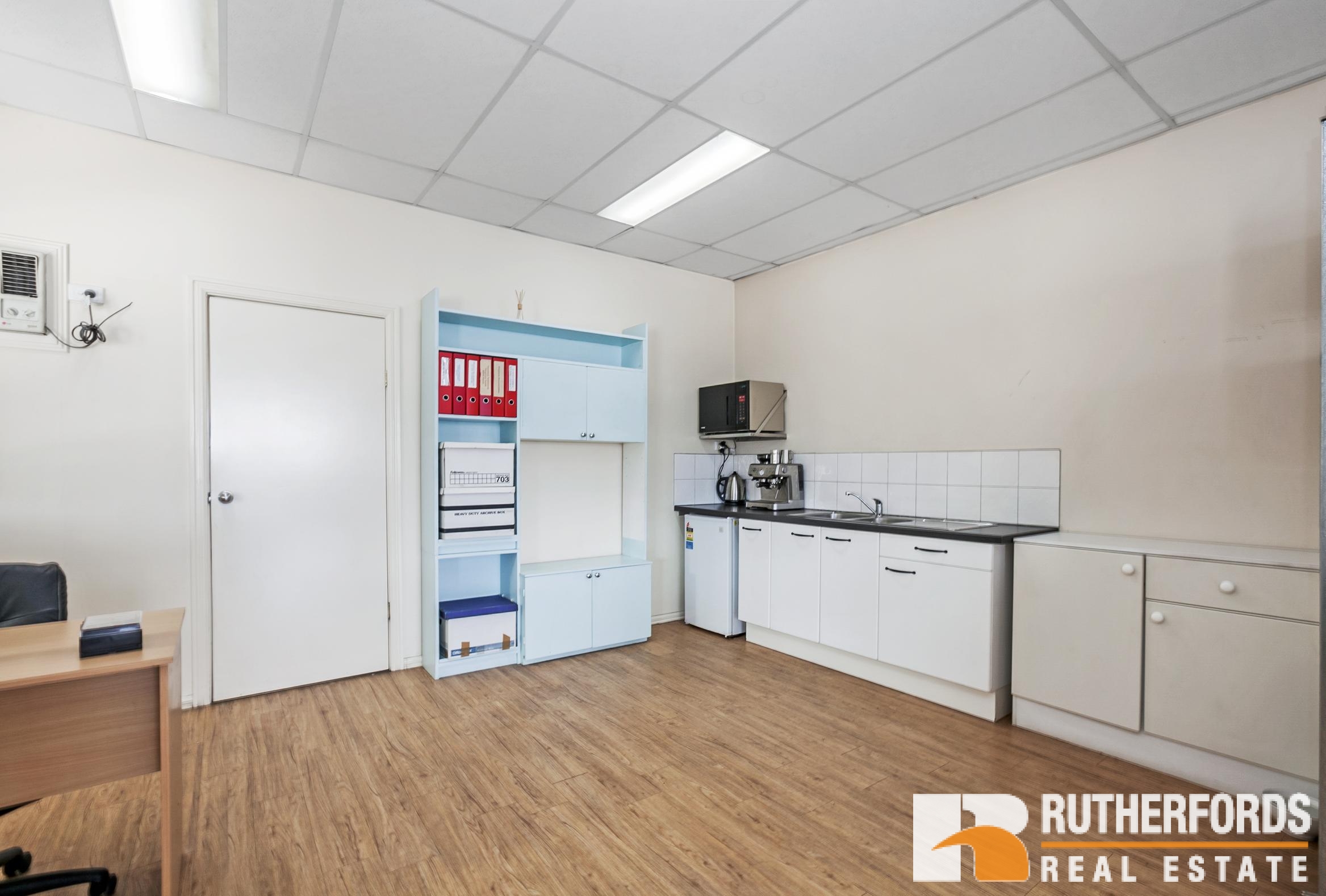 19A Nathan Drive, Campbellfield Sold by Rutherfords Real Estate - image 9