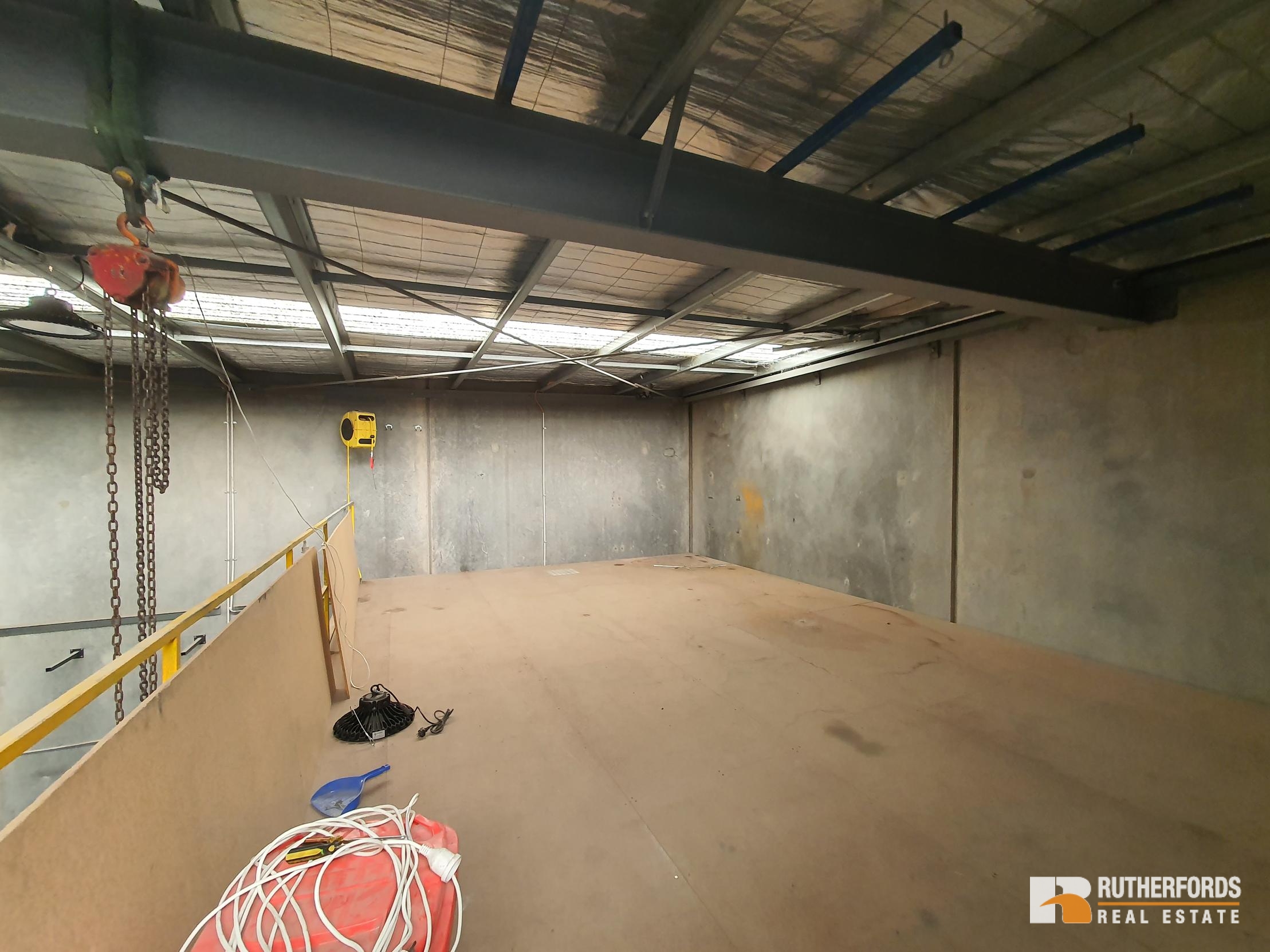 4/110 Fairbairn Road, Sunshine West Leased by Rutherfords Real Estate - image 3