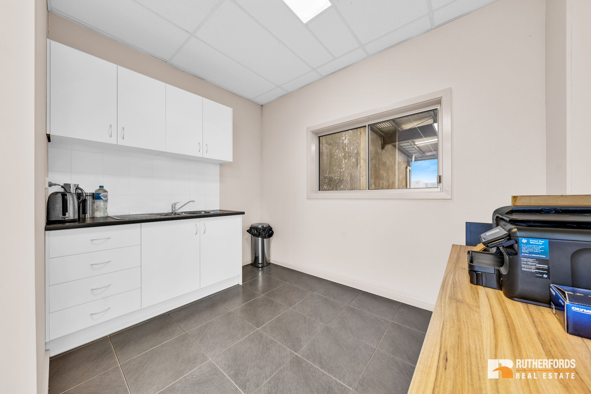 22 Yellowbox Drive, Craigieburn Sold by Rutherfords Real Estate - image 20