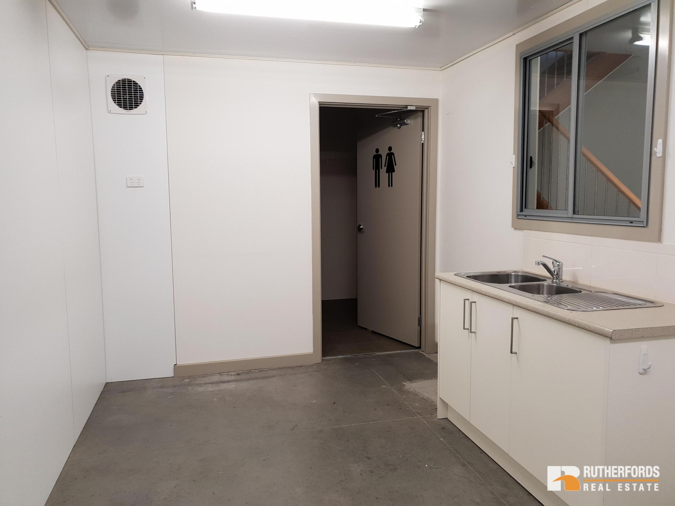7 Pelmet Crescent, Thomastown Leased by Rutherfords Real Estate - image 10