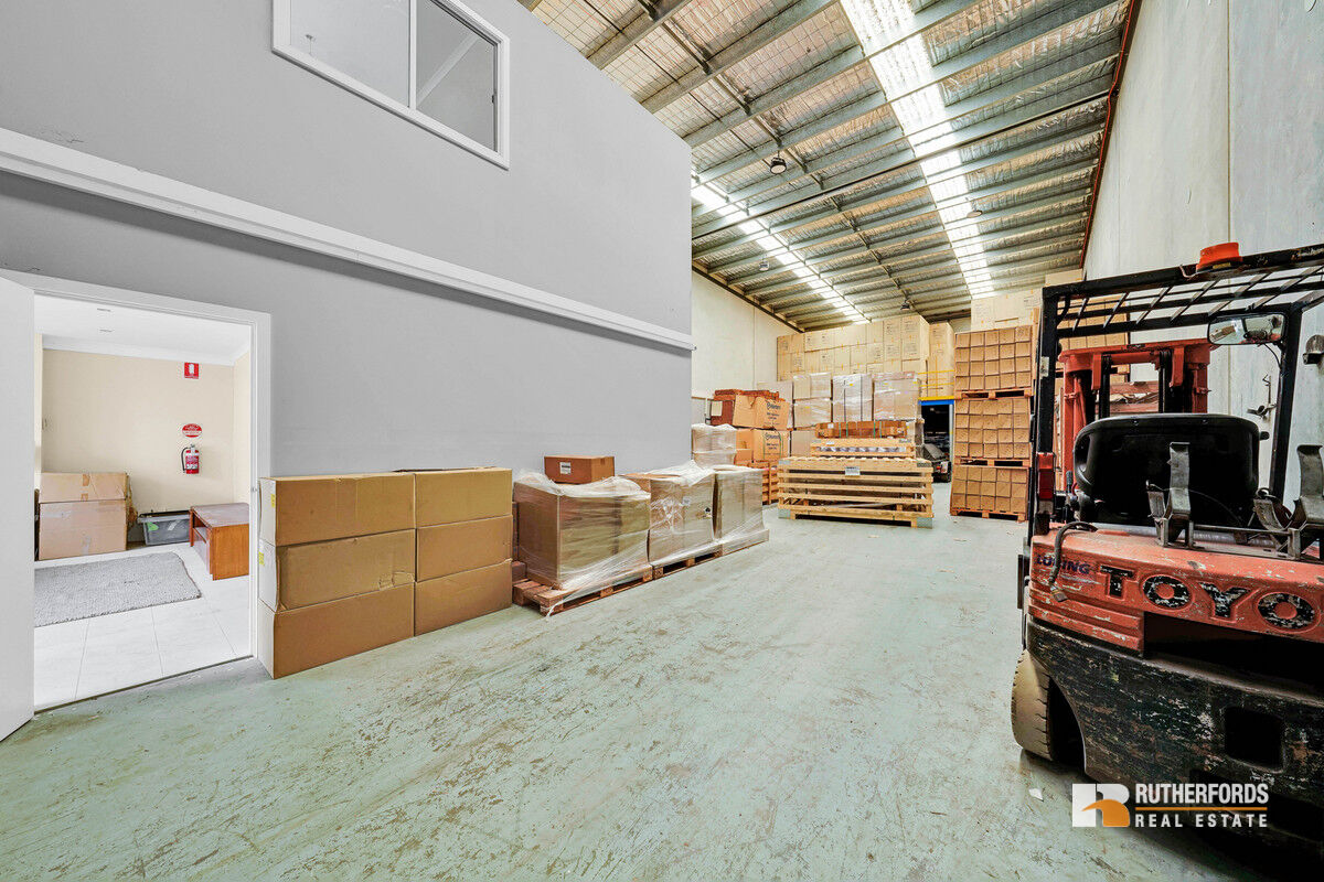228 Wolseley Place, Thomastown Sold by Rutherfords Real Estate - image 3