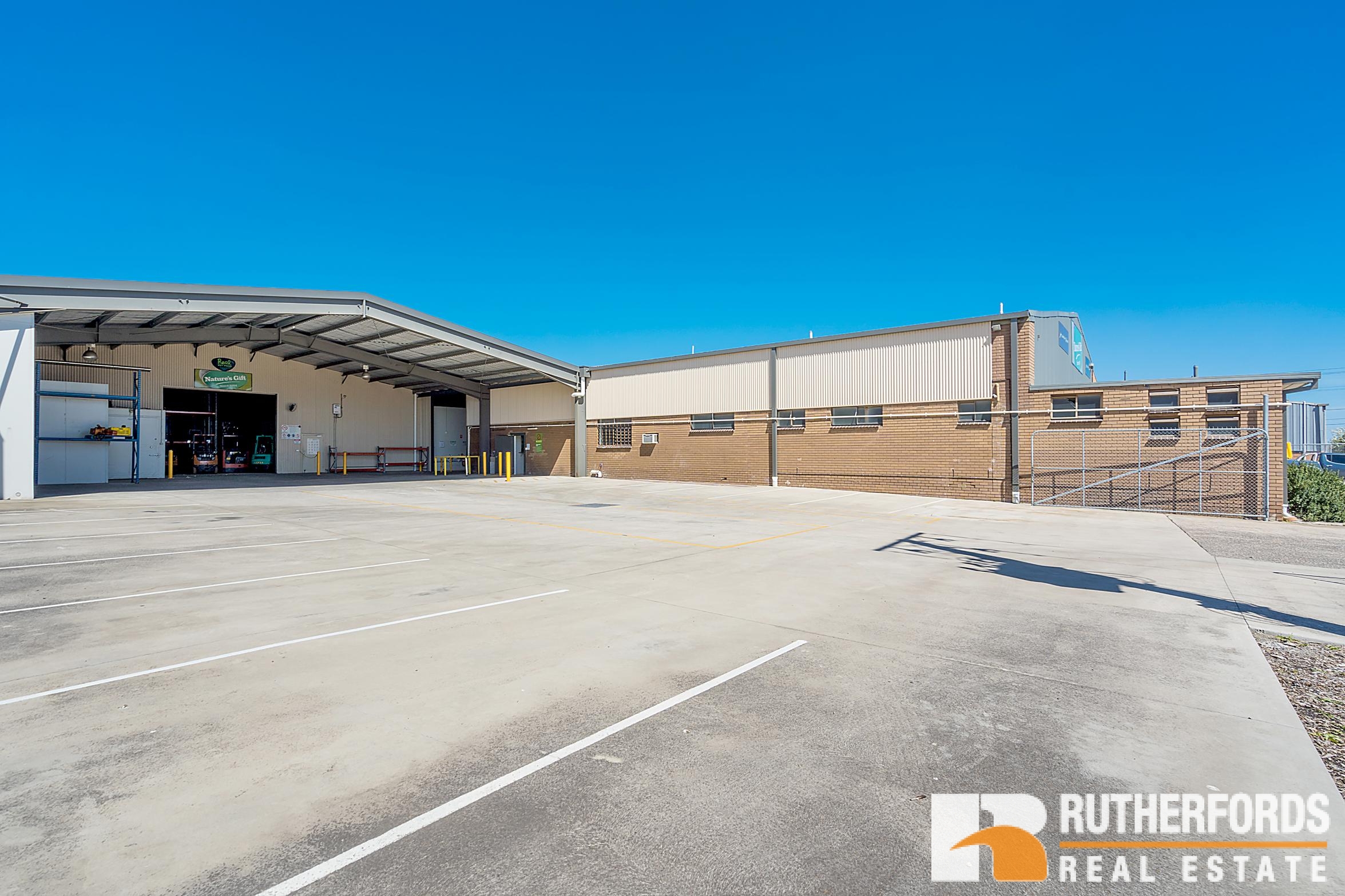 6-10 Blaxland Avenue, Thomastown Sold by Rutherfords Real Estate - image 3