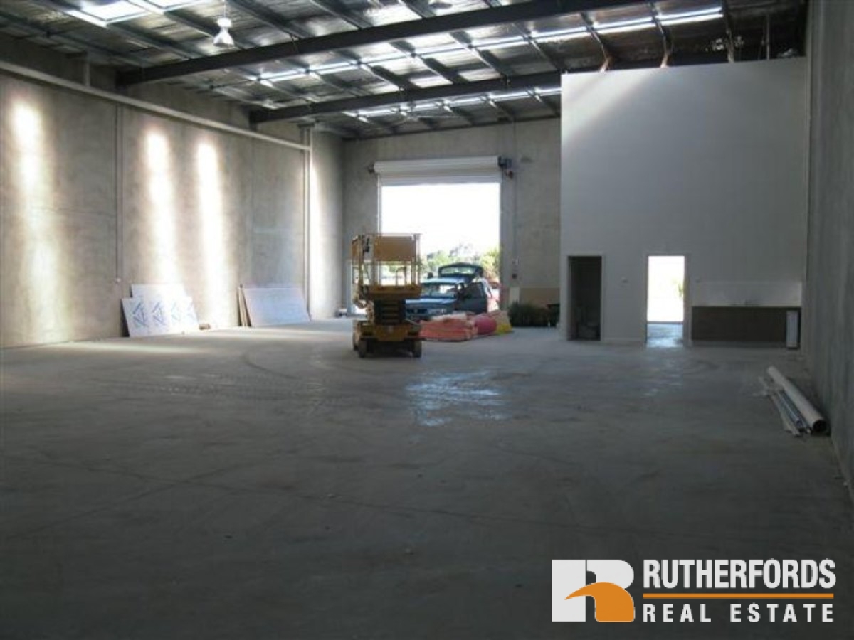 16 West Court, Roxburgh Park Leased by Rutherfords Real Estate - image 2