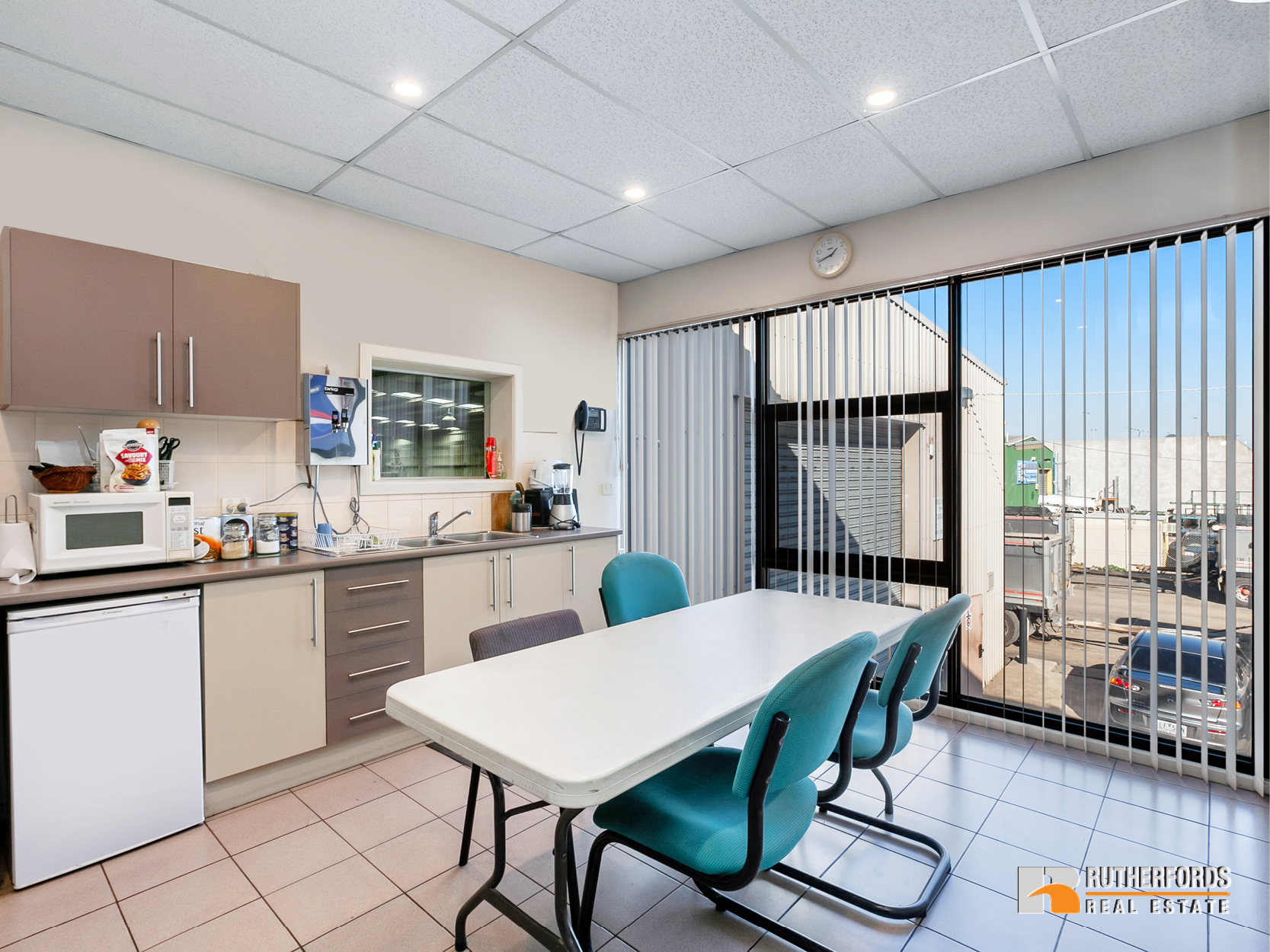 32 Ralston Avenue, Sunshine North Leased by Rutherfords Real Estate - image 5