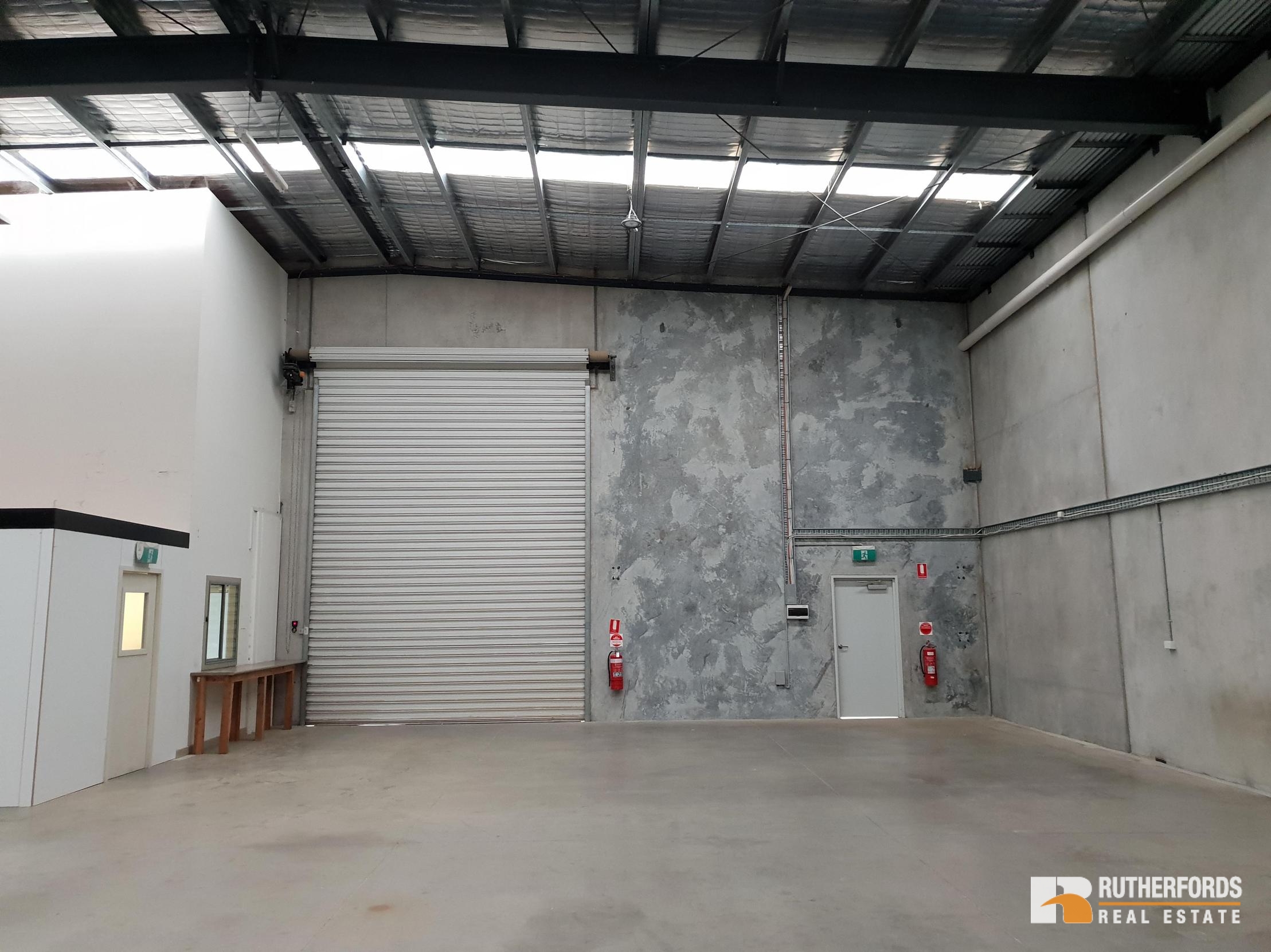 7 Pelmet Crescent, Thomastown Leased by Rutherfords Real Estate - image 2
