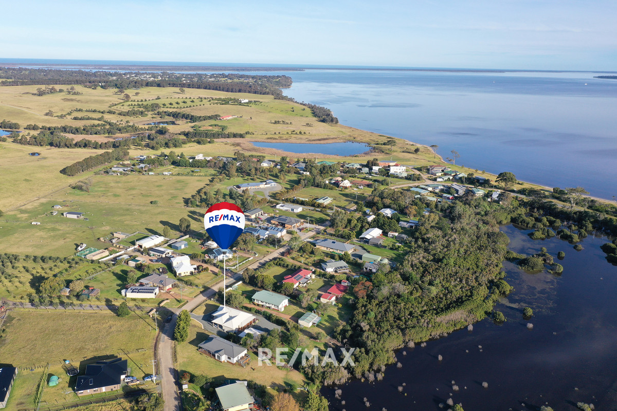 31 Tambo Boulevard Metung Victoria House for Sale RE/MAX Australia