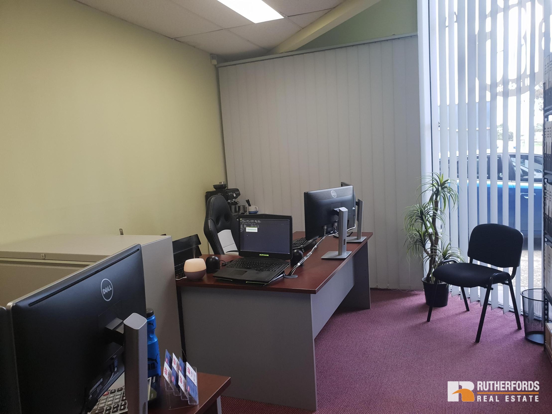 76 Hume Highway, Somerton Leased by Rutherfords Real Estate - image 4
