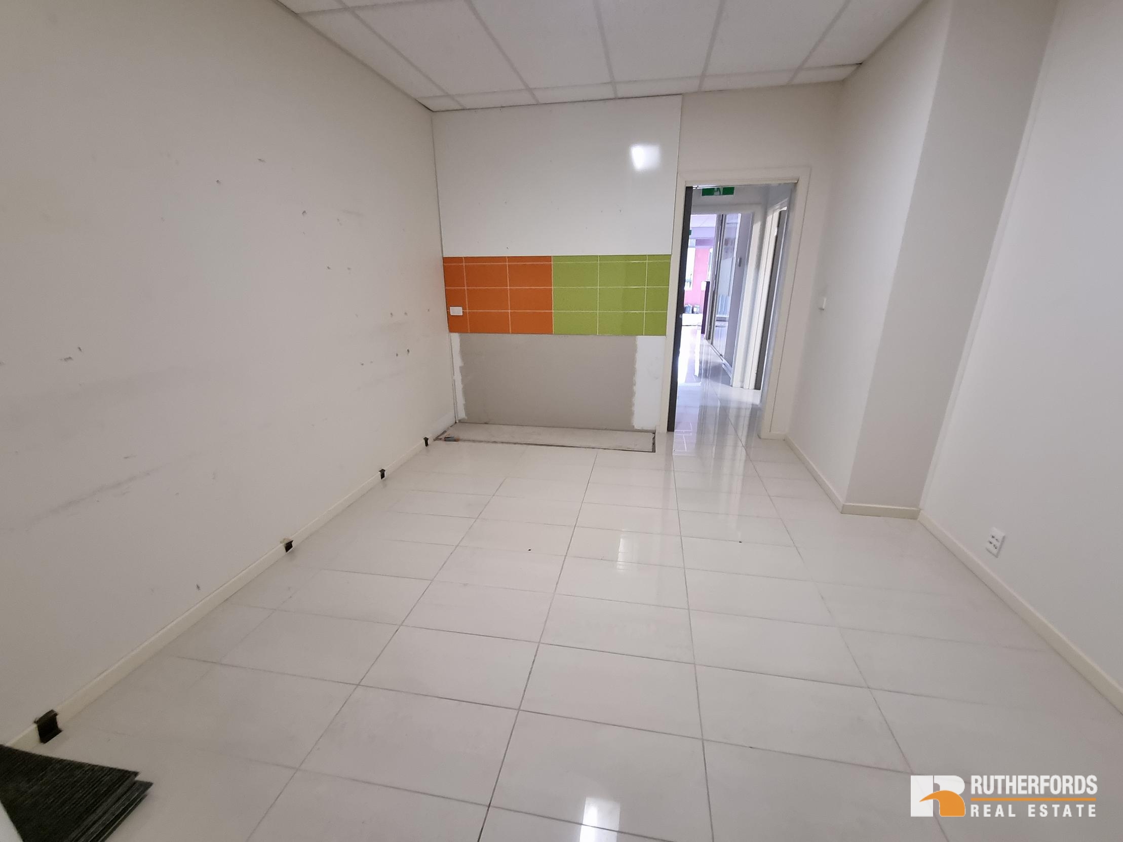 75 Logistics Street, Tullamarine Leased by Rutherfords Real Estate - image 5