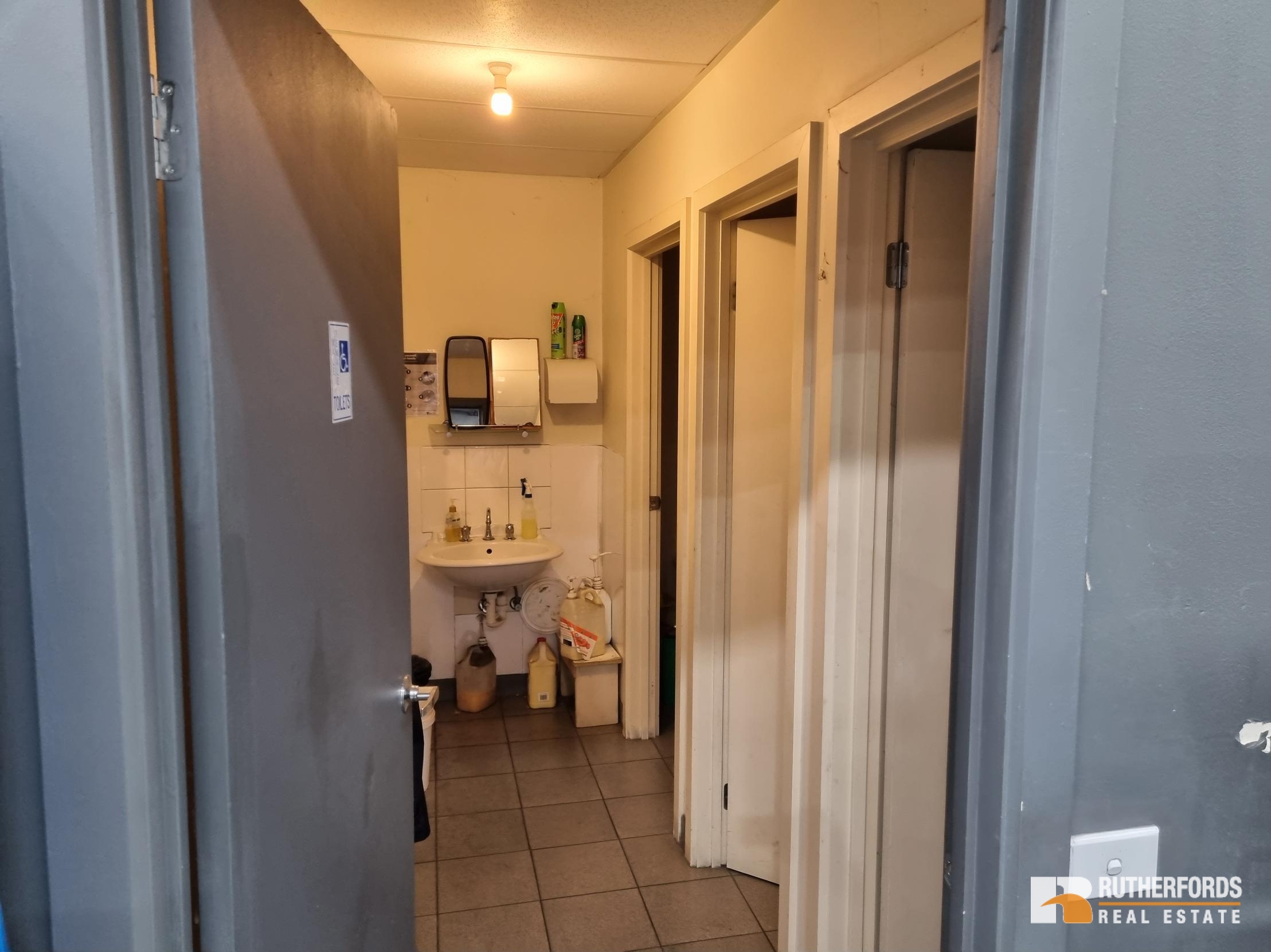 14 Humeside Drive, Campbellfield Leased by Rutherfords Real Estate - image 7