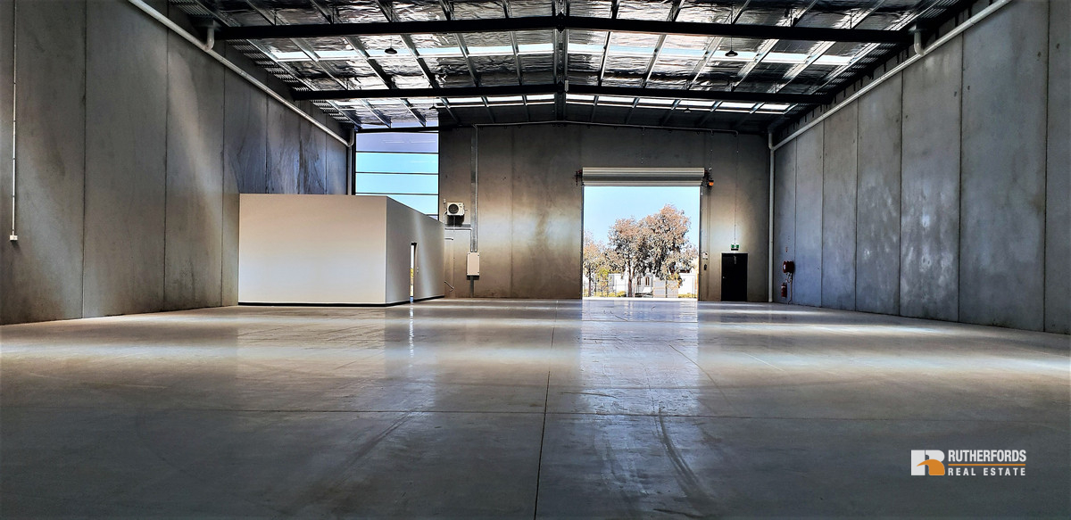 2/181 Proximity Drive, Sunshine West Leased by Rutherfords Real Estate - image 3