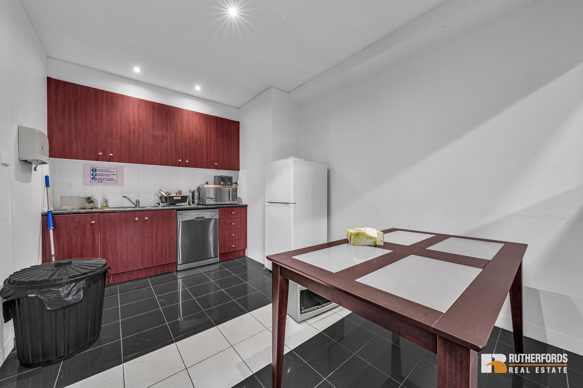66-72 Mercedes Drive, Thomastown Leased by Rutherfords Real Estate - image 12