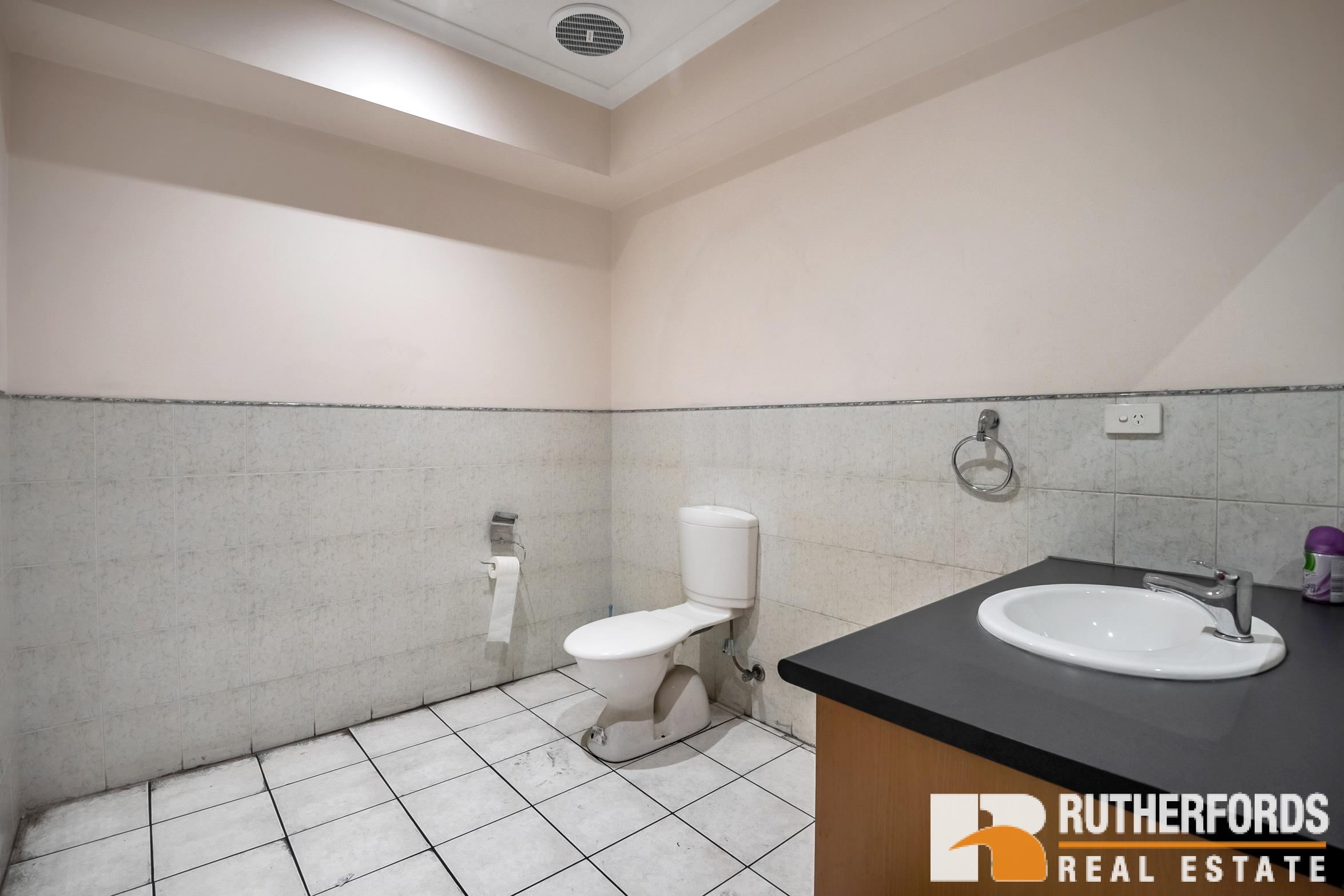 19 Fordson Road, Campbellfield Sold by Rutherfords Real Estate - image 8