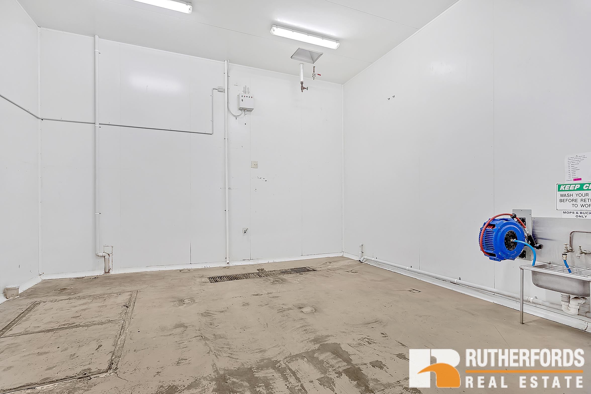 6-10 Blaxland Avenue, Thomastown Sold by Rutherfords Real Estate - image 25
