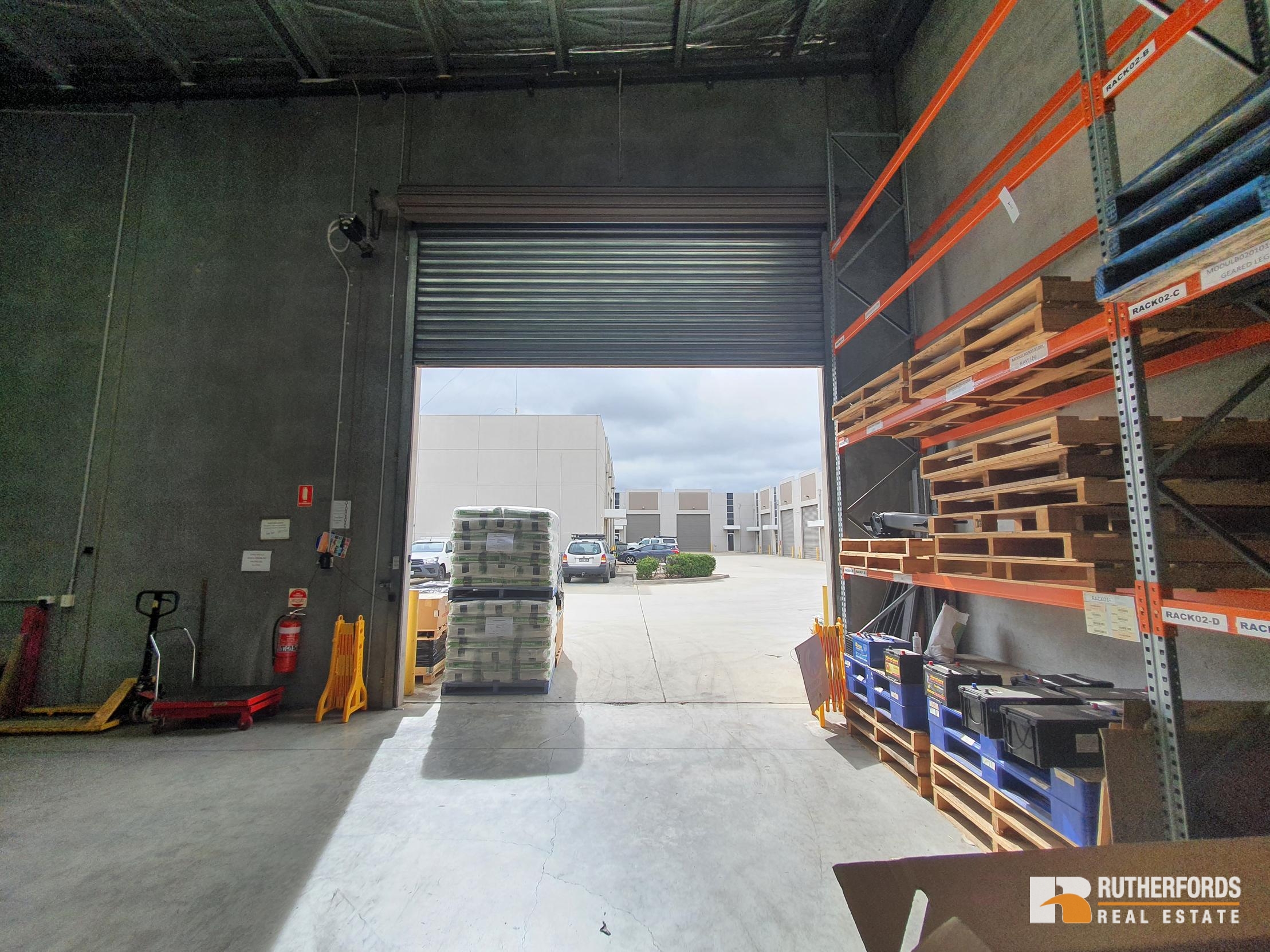 3/180 Fairbairn Road, Sunshine West Leased by Rutherfords Real Estate - image 8