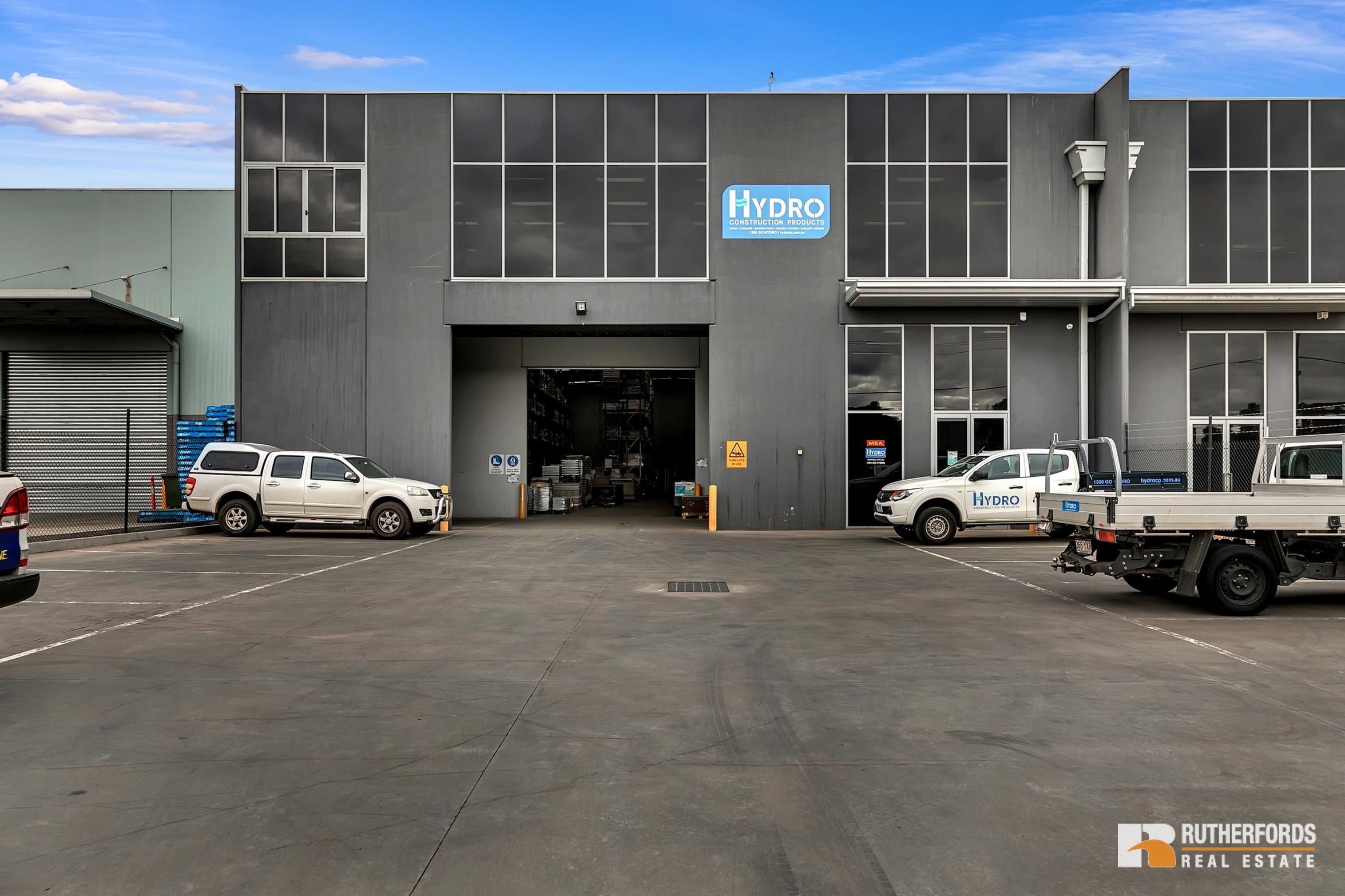43 Agosta Drive, Laverton North Leased by Rutherfords Real Estate - image 2