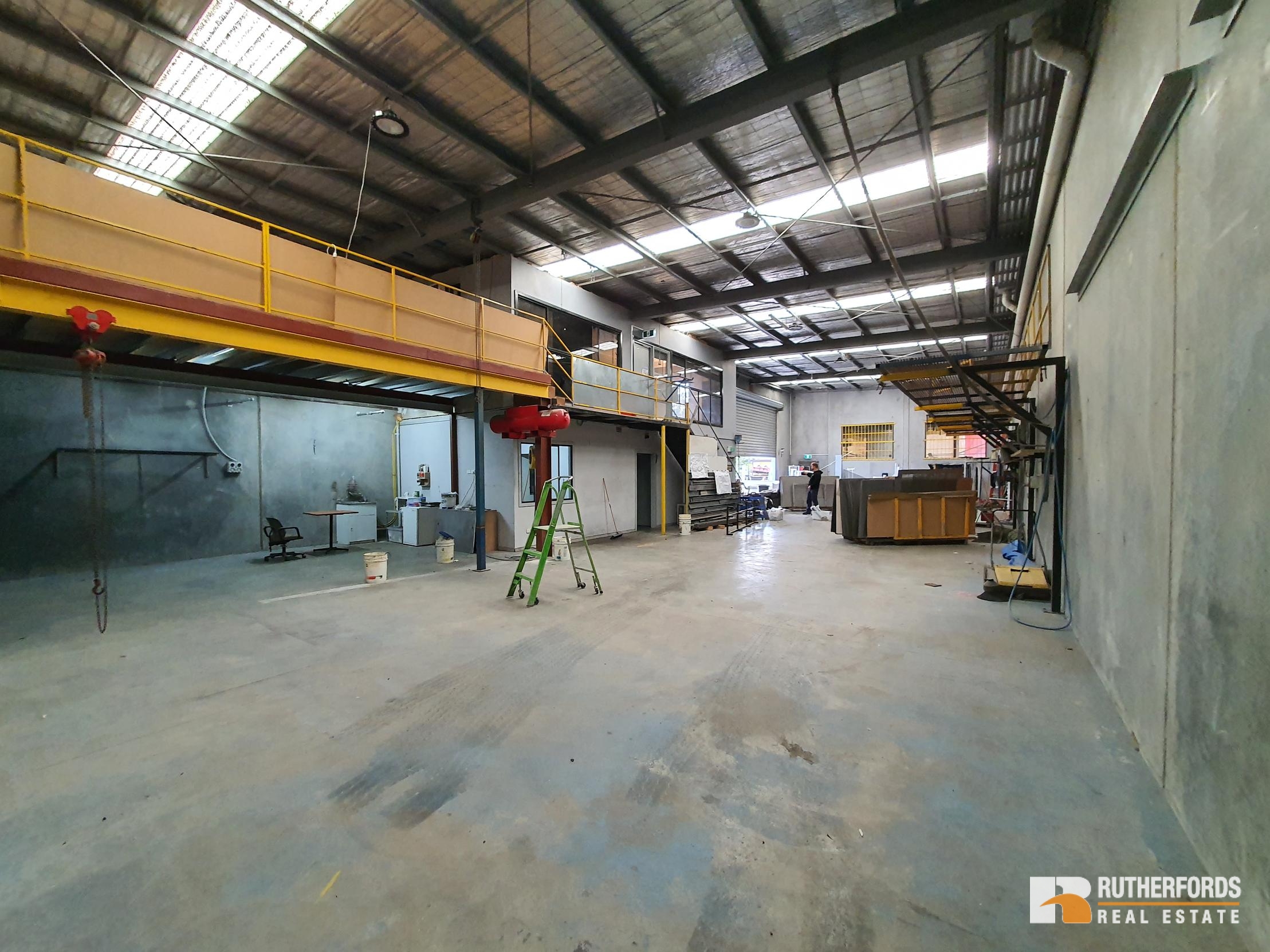 4/110 Fairbairn Road, Sunshine West Leased by Rutherfords Real Estate - image 2
