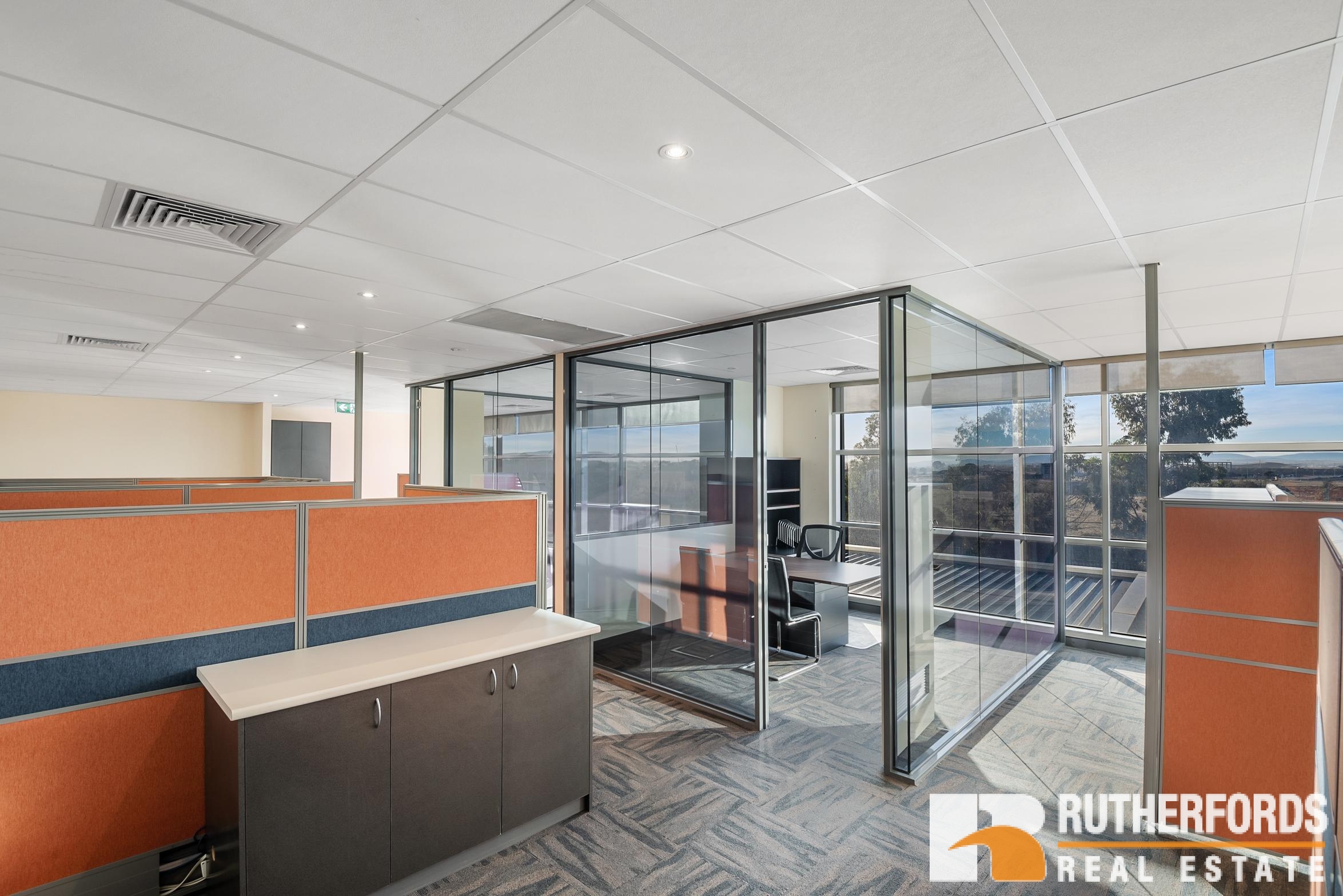 81 Metrolink Circuit, Campbellfield Sold by Rutherfords Real Estate - image 6