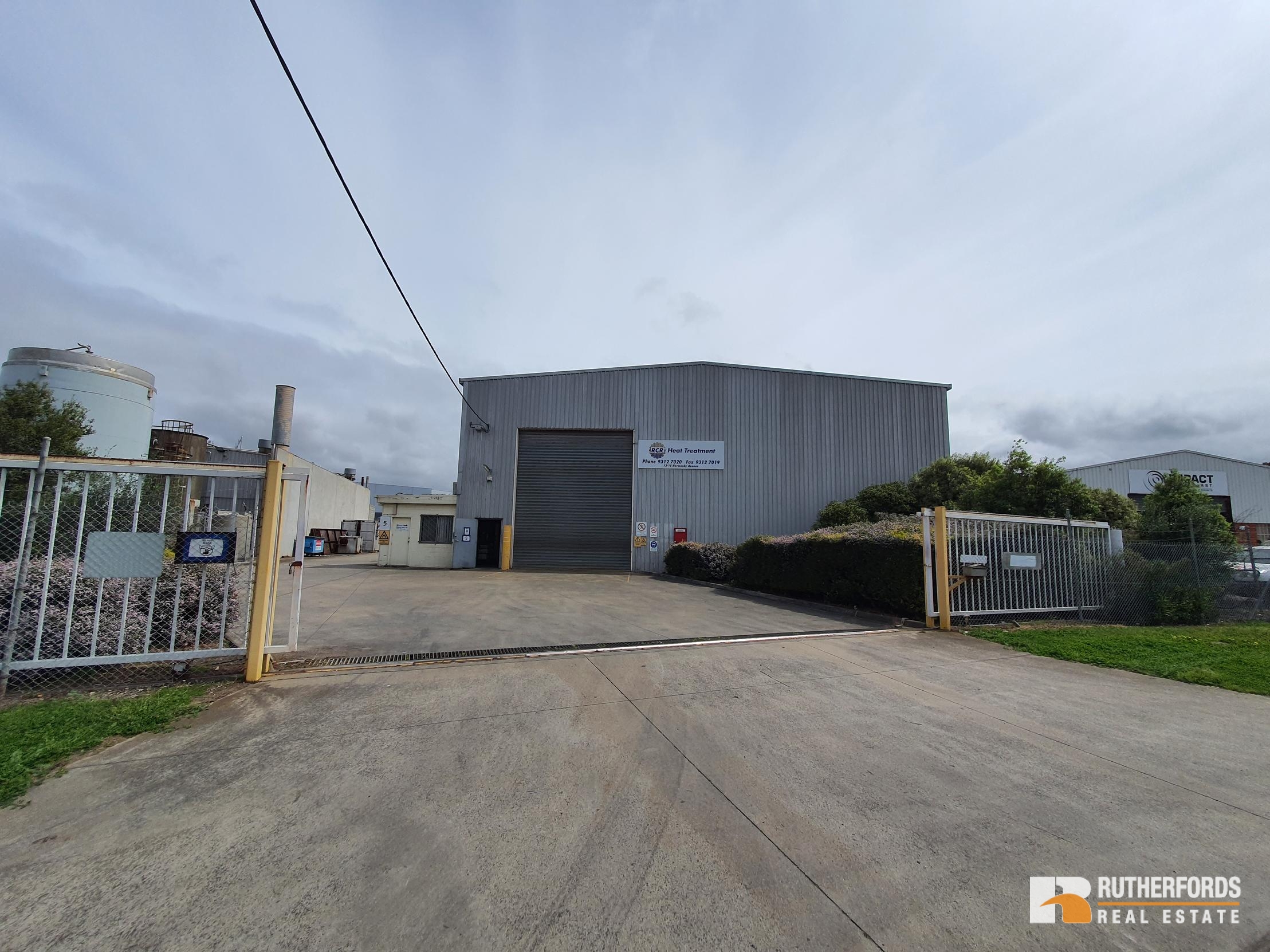13-15 Normanby Avenue, Sunshine West Leased by Rutherfords Real Estate - image 2