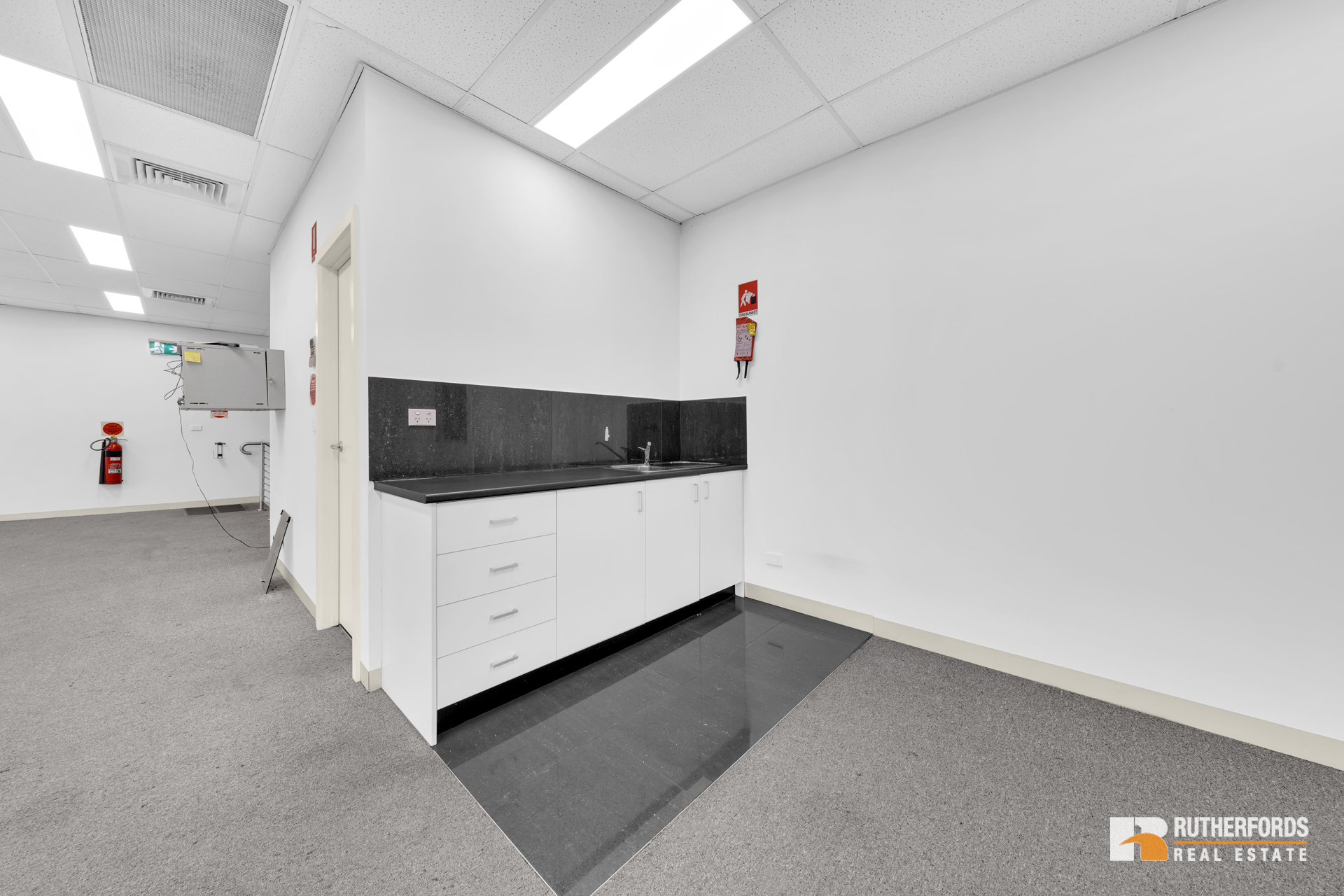 12 Agosta Drive, Laverton North Leased by Rutherfords Real Estate - image 18