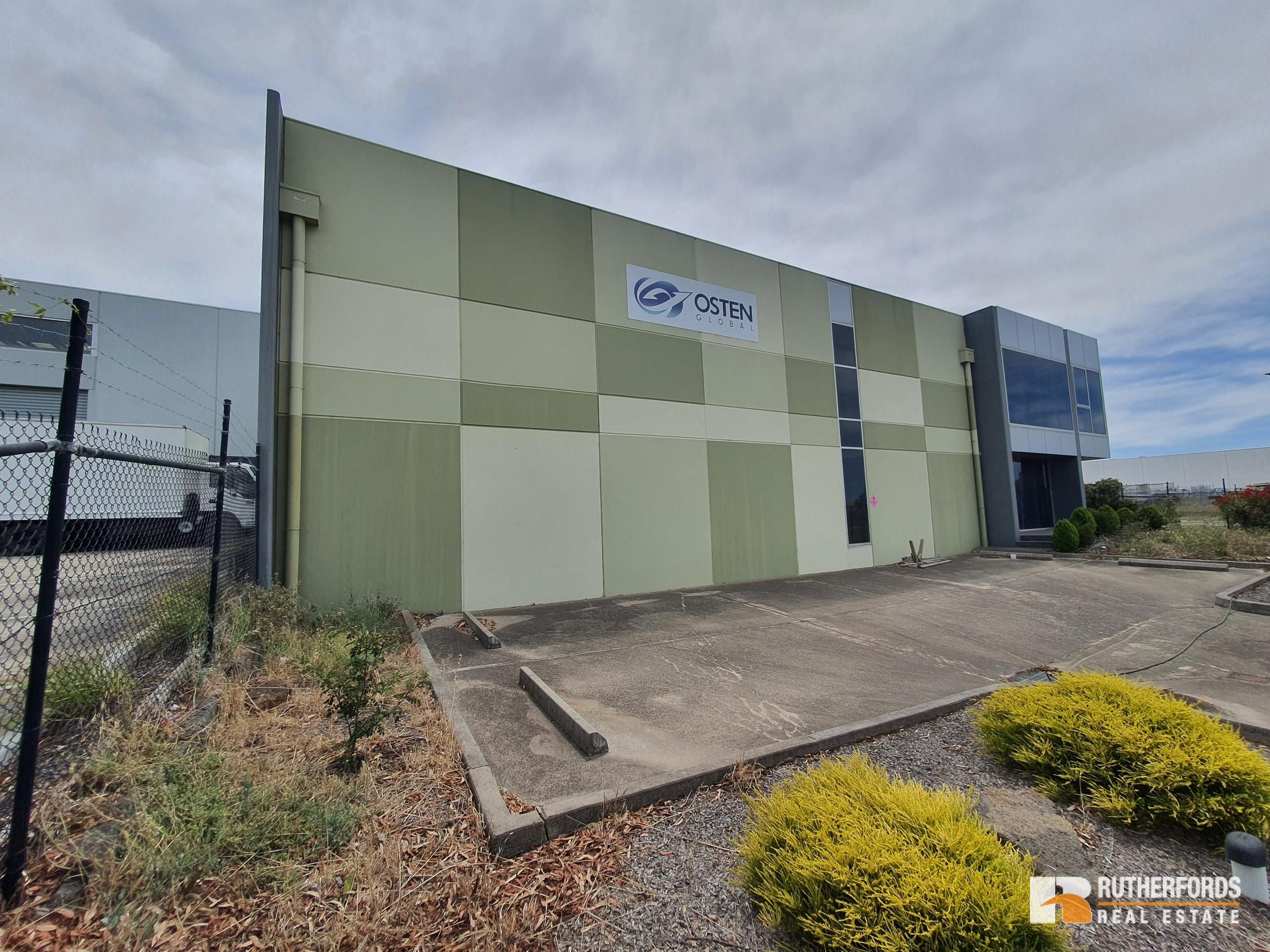 1 Venture Drive, Sunshine West Sold by Rutherfords Real Estate - image 2