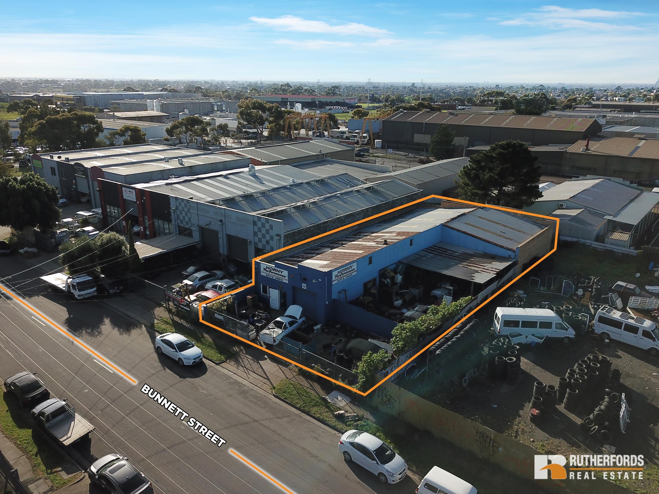 12 Bunnett Street, Sunshine North Sold by Rutherfords Real Estate - image 11