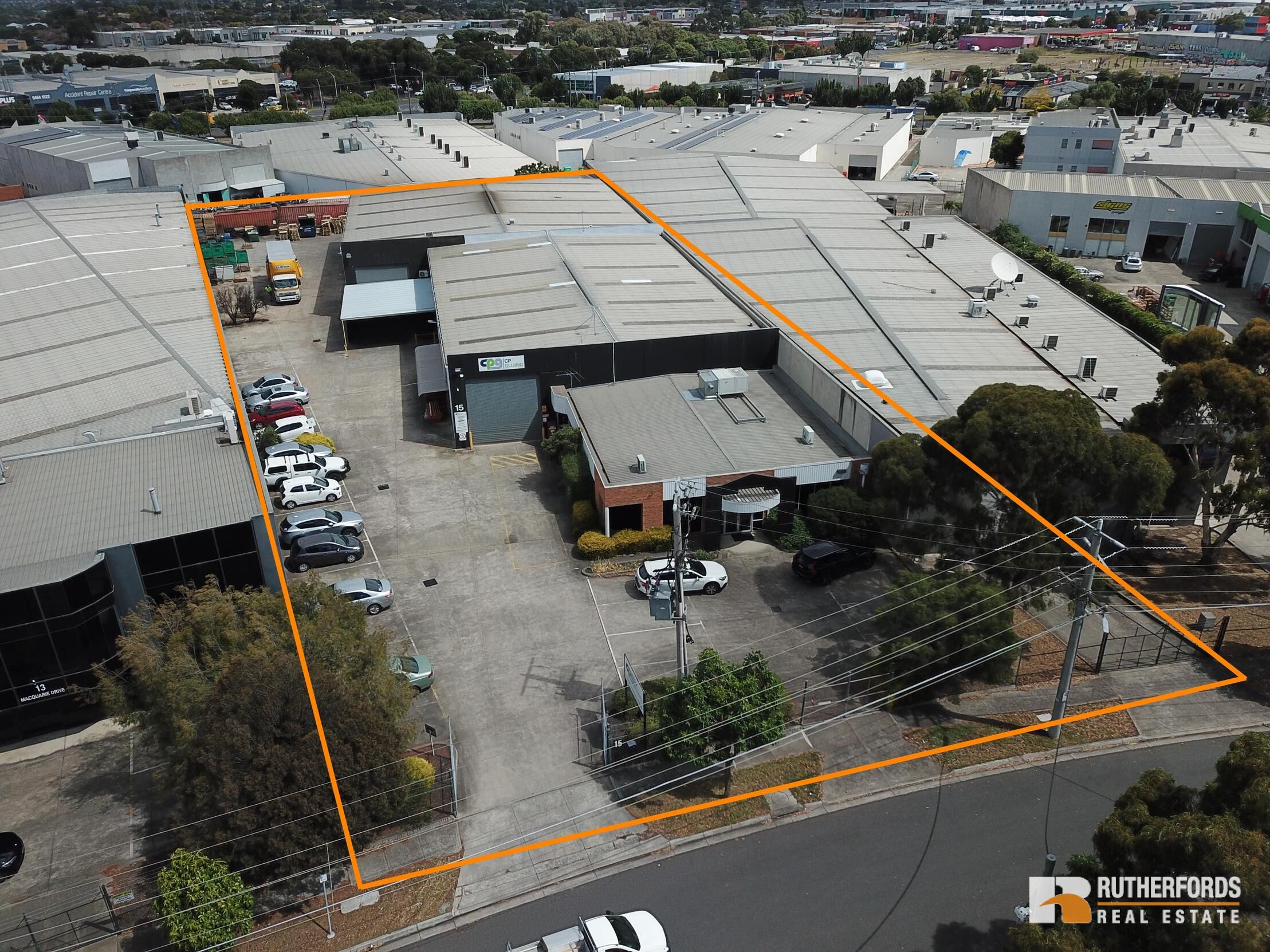 15 Macquarie Drive, Thomastown Leased by Rutherfords Real Estate - image 2