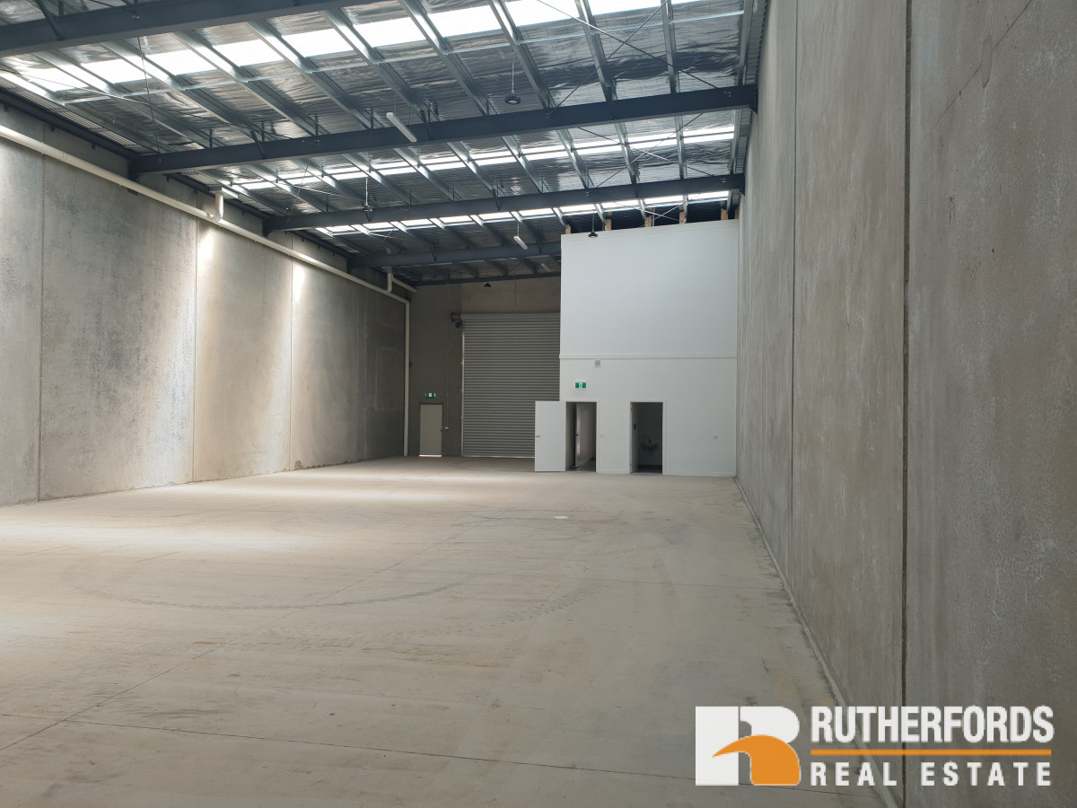 2/30 Ravenhall Way, Ravenhall Leased by Rutherfords Real Estate - image 3