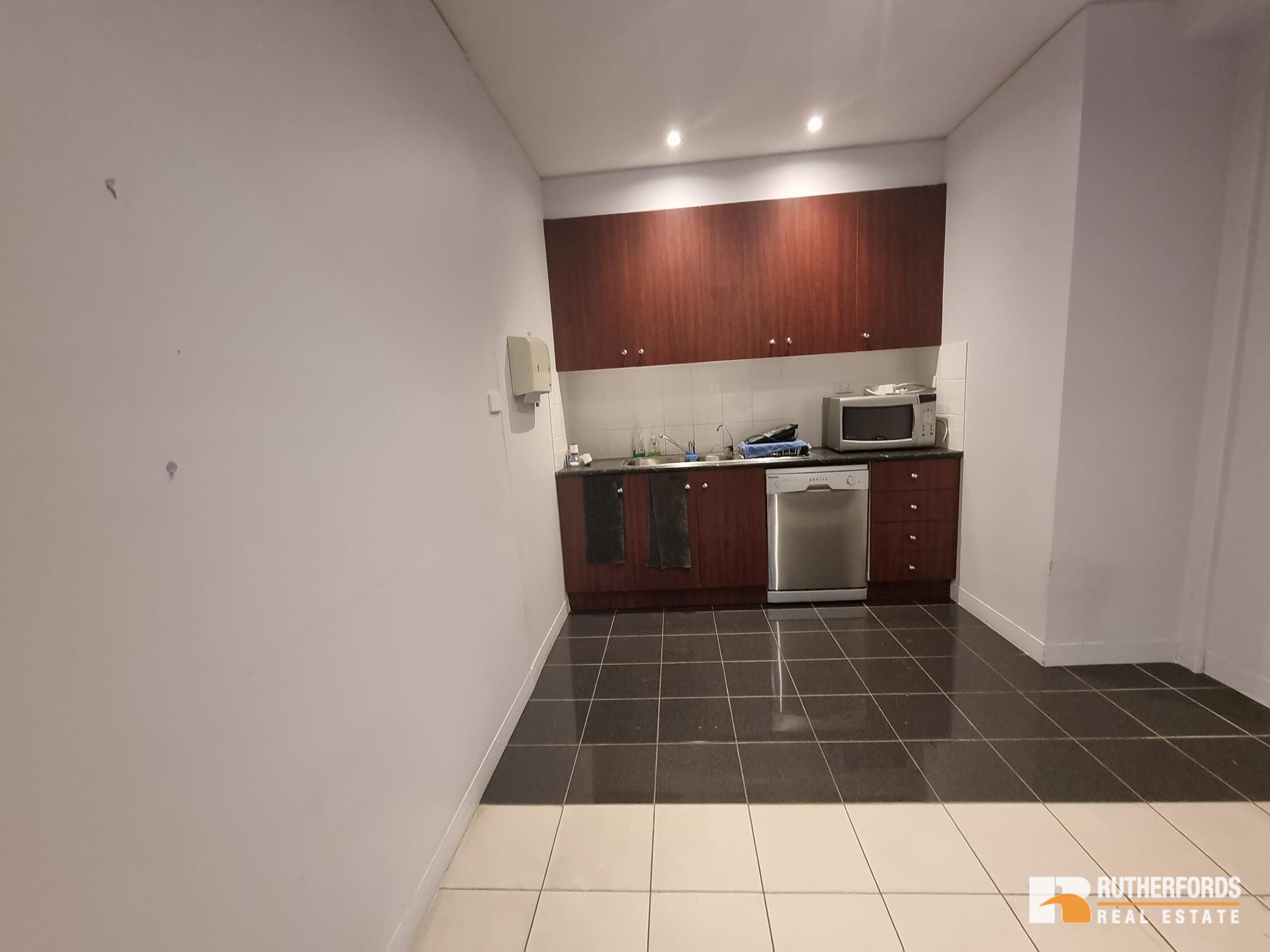 66-72 Mercedes Drive, Thomastown Leased by Rutherfords Real Estate - image 9