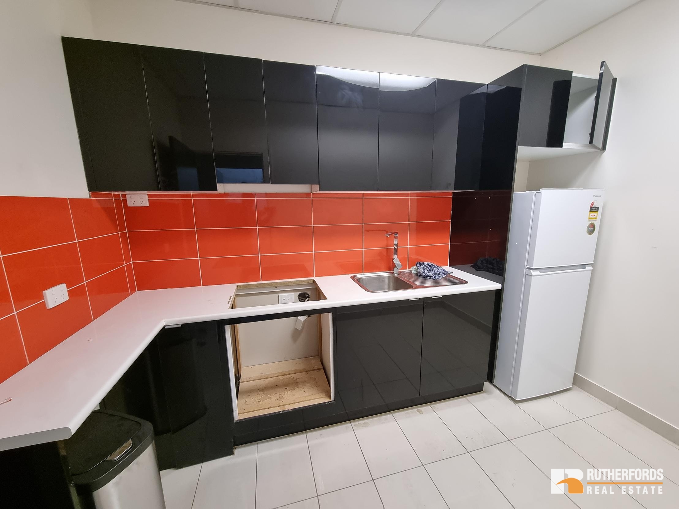 75 Logistics Street, Tullamarine Leased by Rutherfords Real Estate - image 6