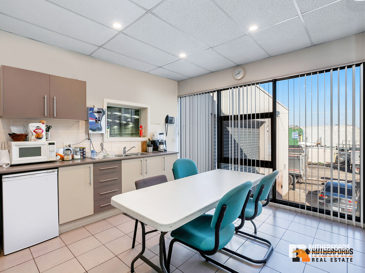 34 Ralston Avenue, Sunshine North Leased by Rutherfords Real Estate - image 5
