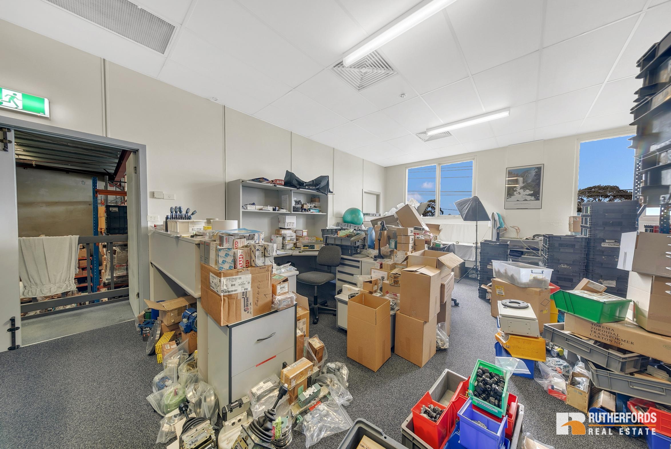 18 Freight Road, Tullamarine Sold by Rutherfords Real Estate - image 7