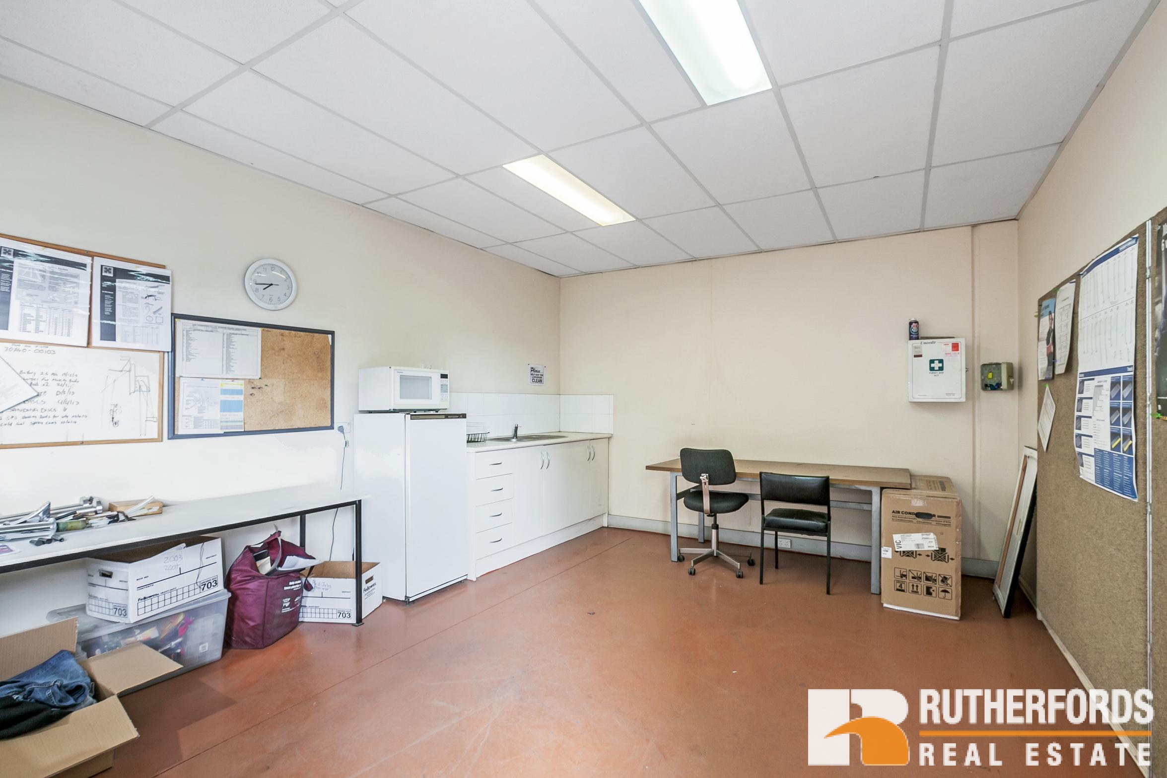 19A Nathan Drive, Campbellfield Sold by Rutherfords Real Estate - image 12