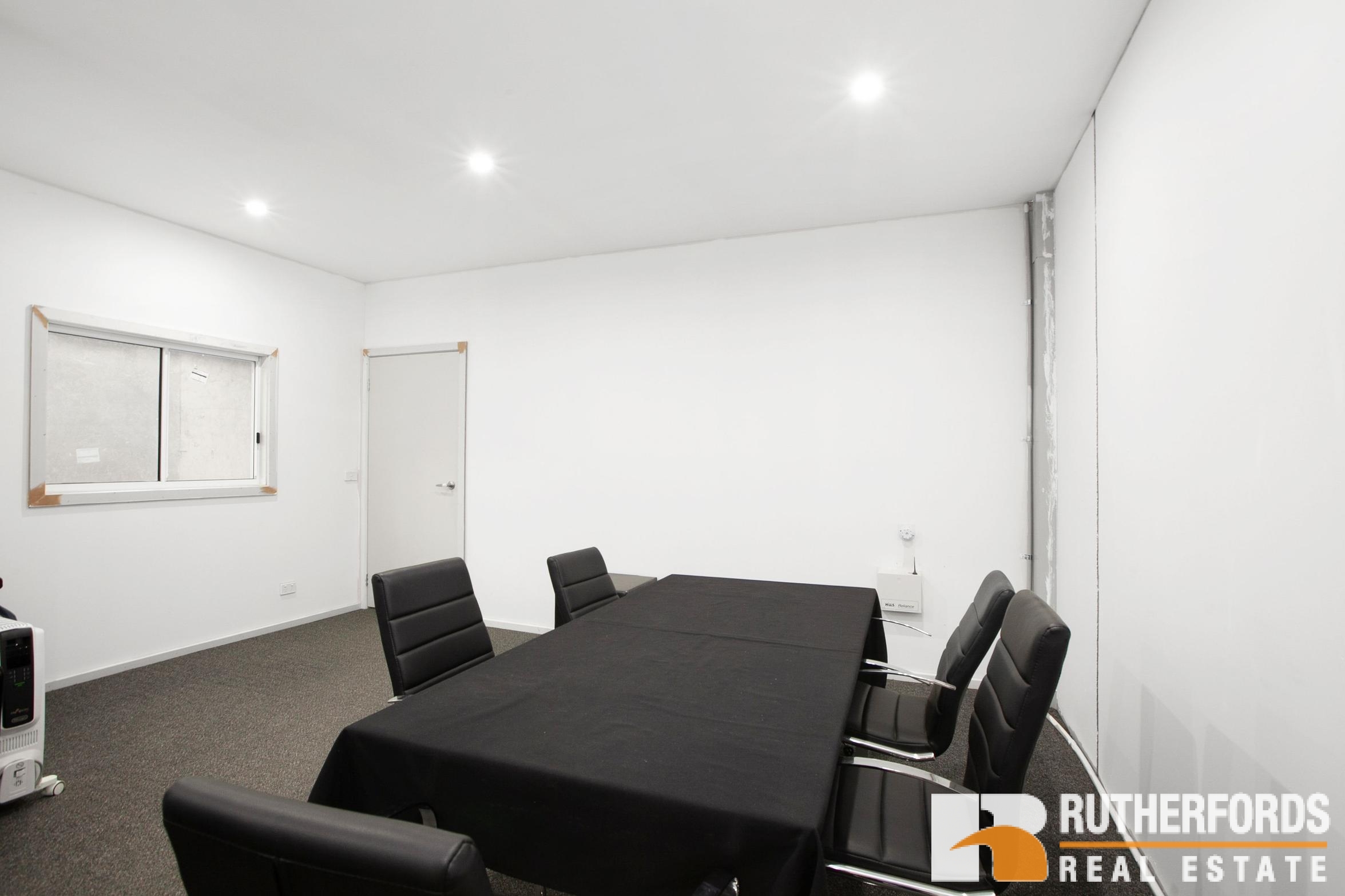 53 Latitude Boulevard, Thomastown Sold by Rutherfords Real Estate - image 9