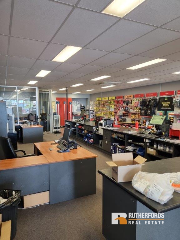 1/222 Cooper Street, Epping Leased by Rutherfords Real Estate - image 5