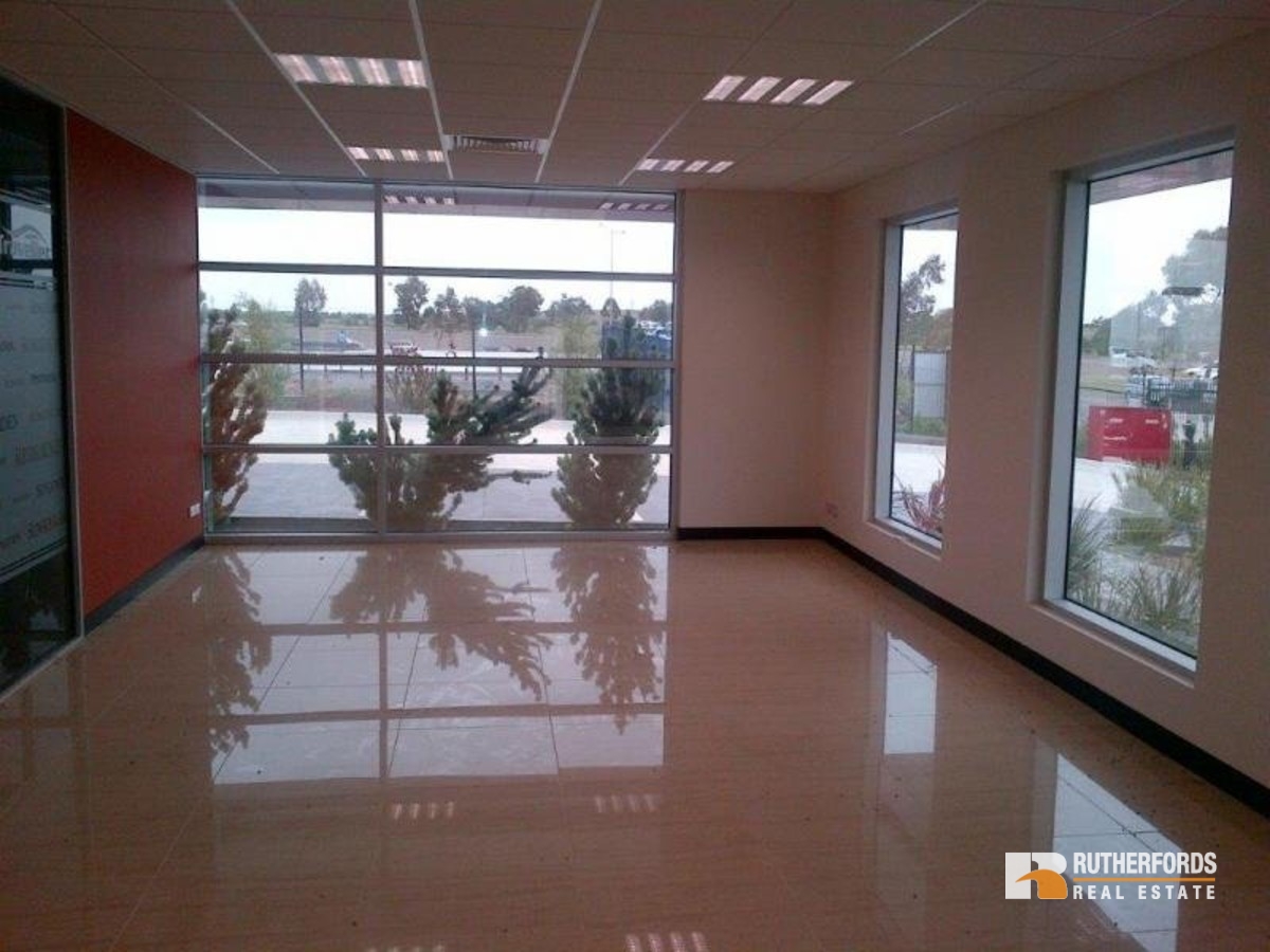 135 Metrolink Circuit, Campbellfield Sold by Rutherfords Real Estate - image 8