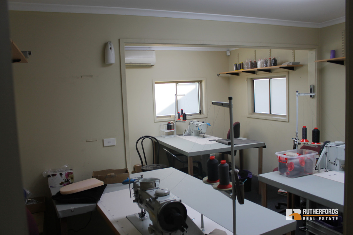8 Adrian Road, Campbellfield Sold by Rutherfords Real Estate - image 9
