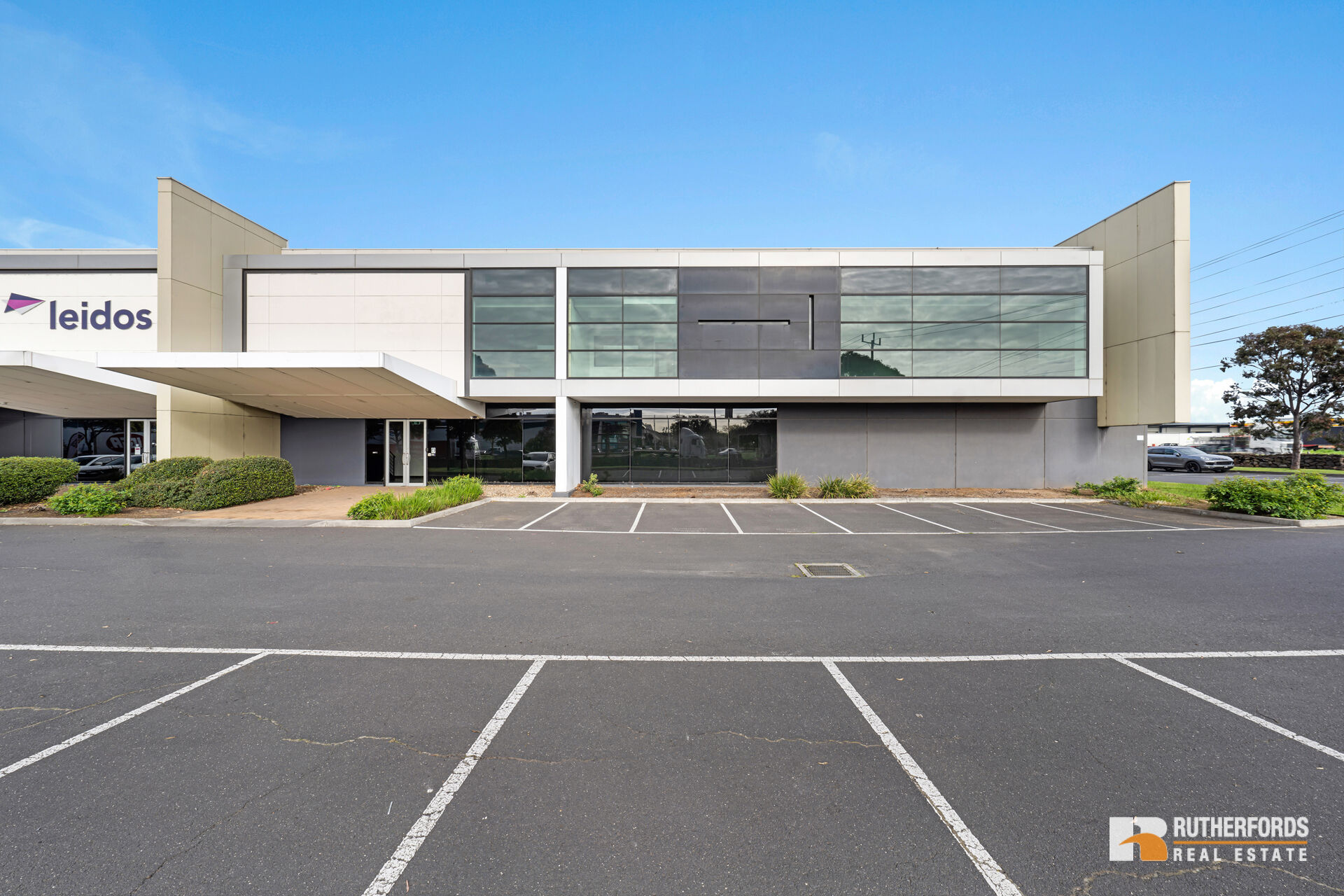 2/227 Fitzgerald Road, Laverton North Sold by Rutherfords Real Estate - image 2