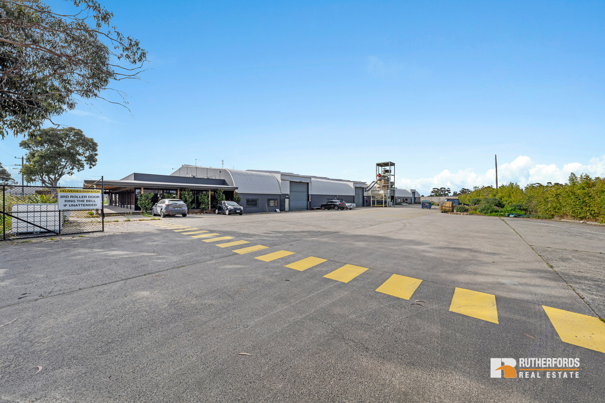 15 Berwick Road, Campbellfield Sold by Rutherfords Real Estate - image 15