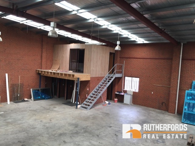 1/7-9 Catherine Street, Coburg North Leased by Rutherfords Real Estate - image 2